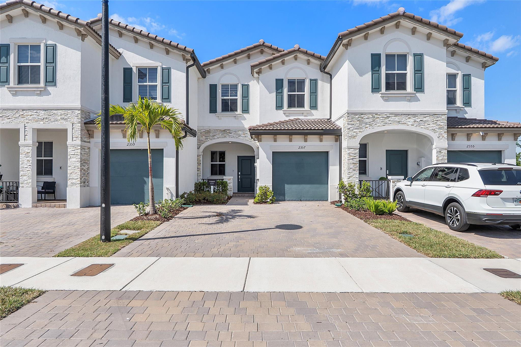 2357 NW 125th