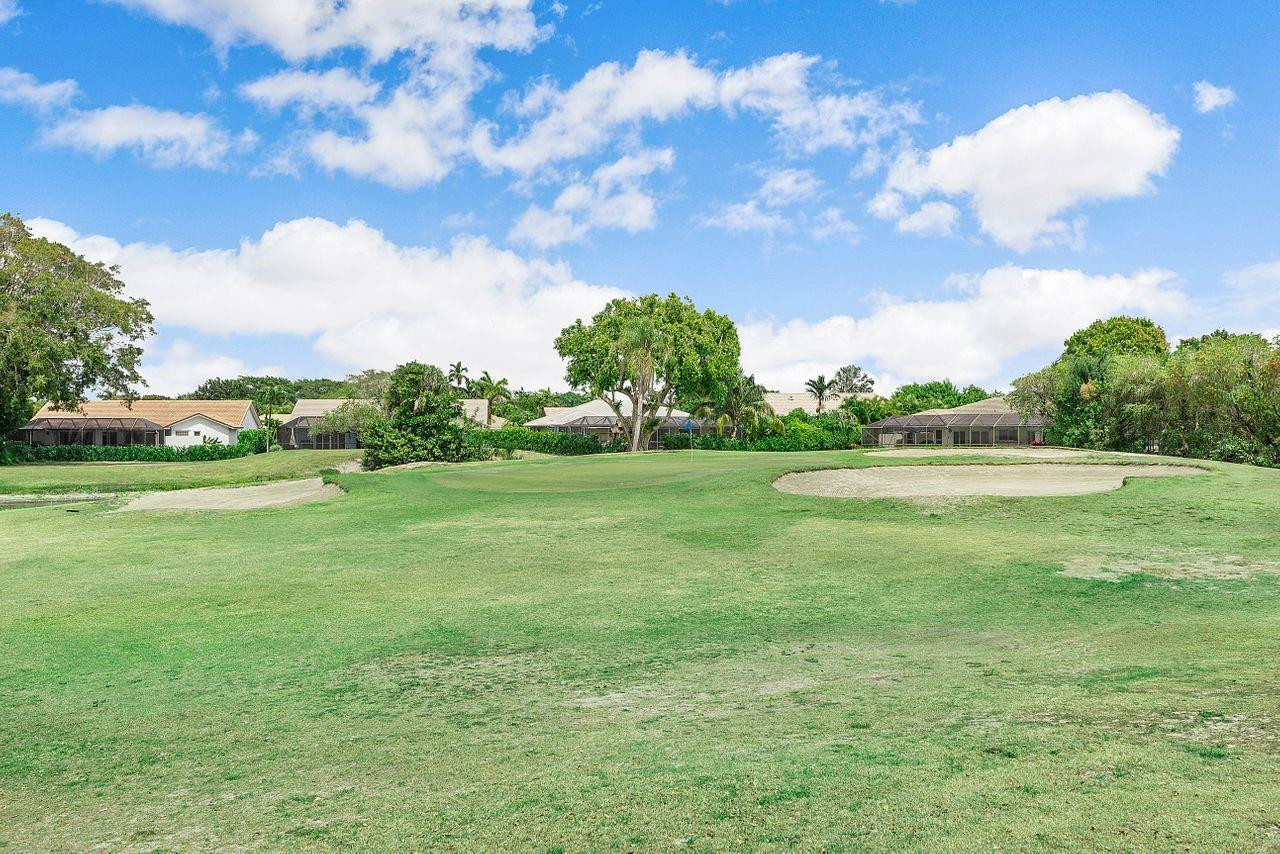 10290 Camelback Lane