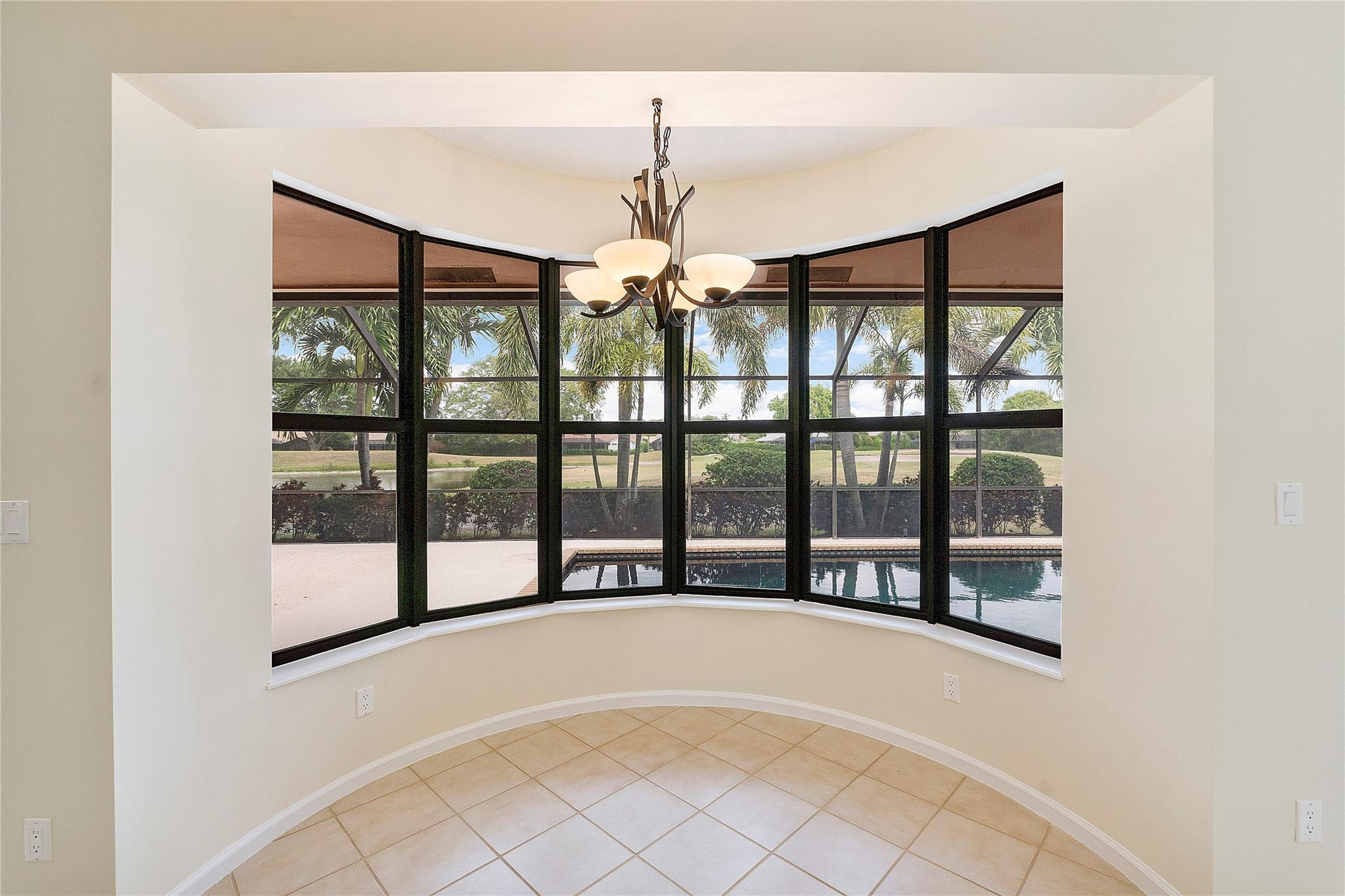 10290 Camelback Lane