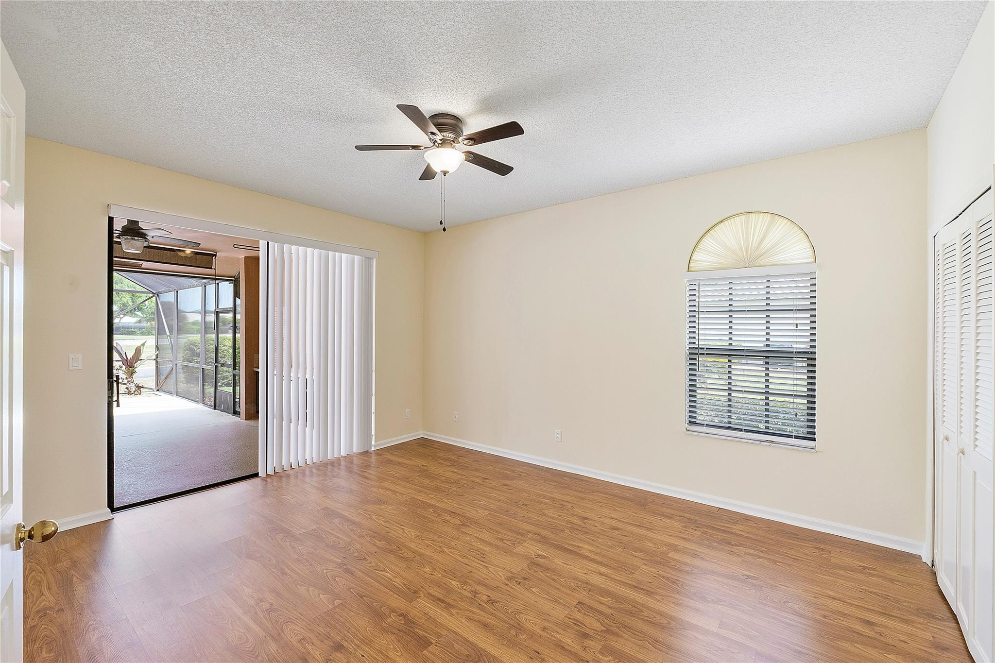 10290 Camelback Lane
