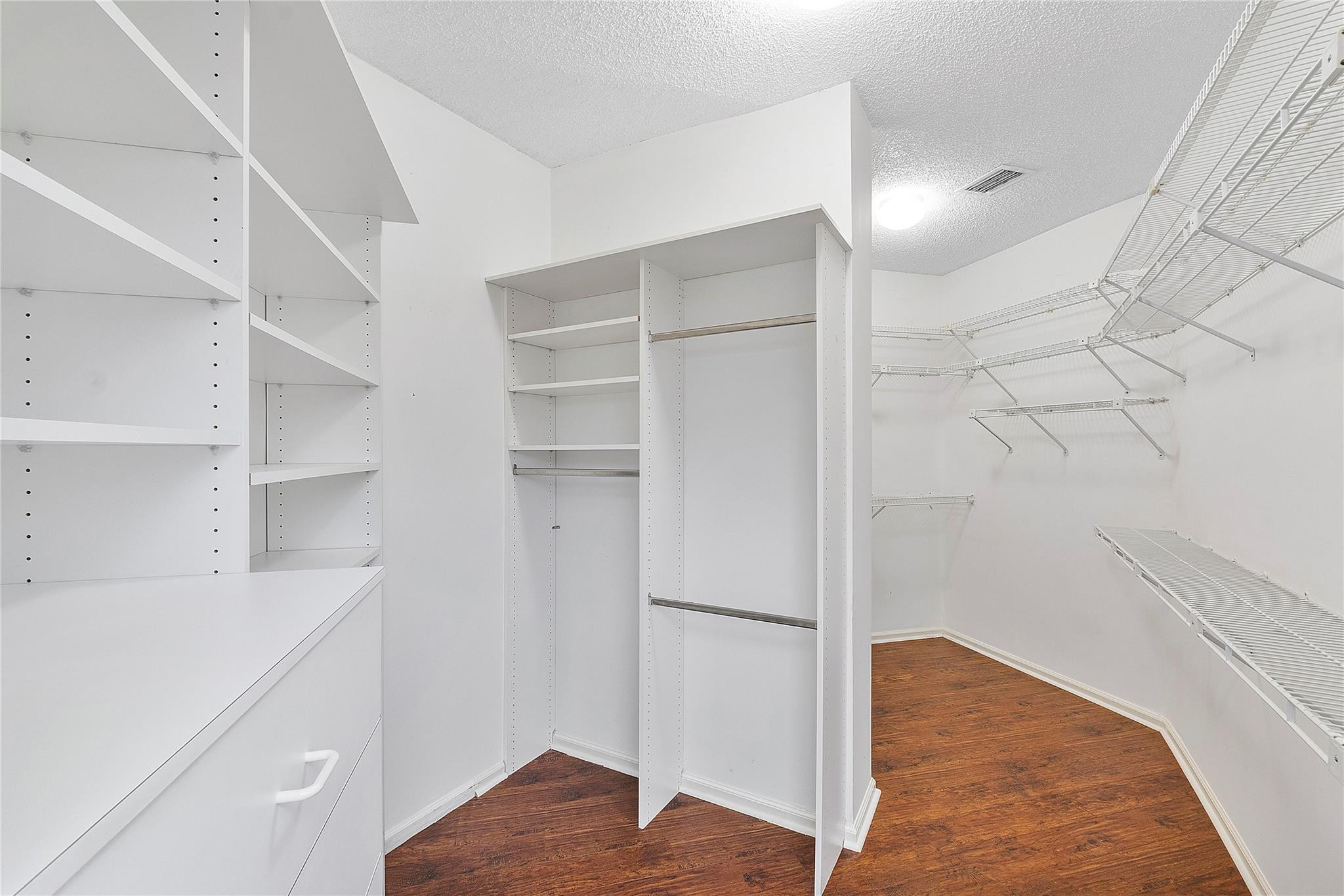 10290 Camelback Lane