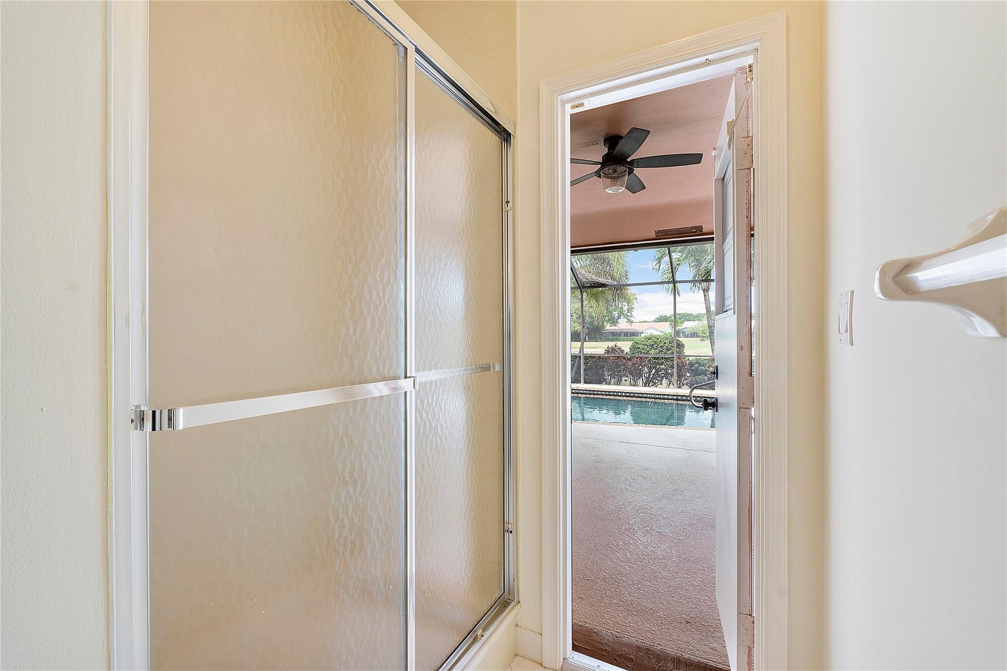 10290 Camelback Lane
