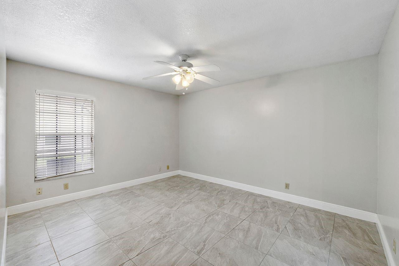 18771 Stewart Circle 3