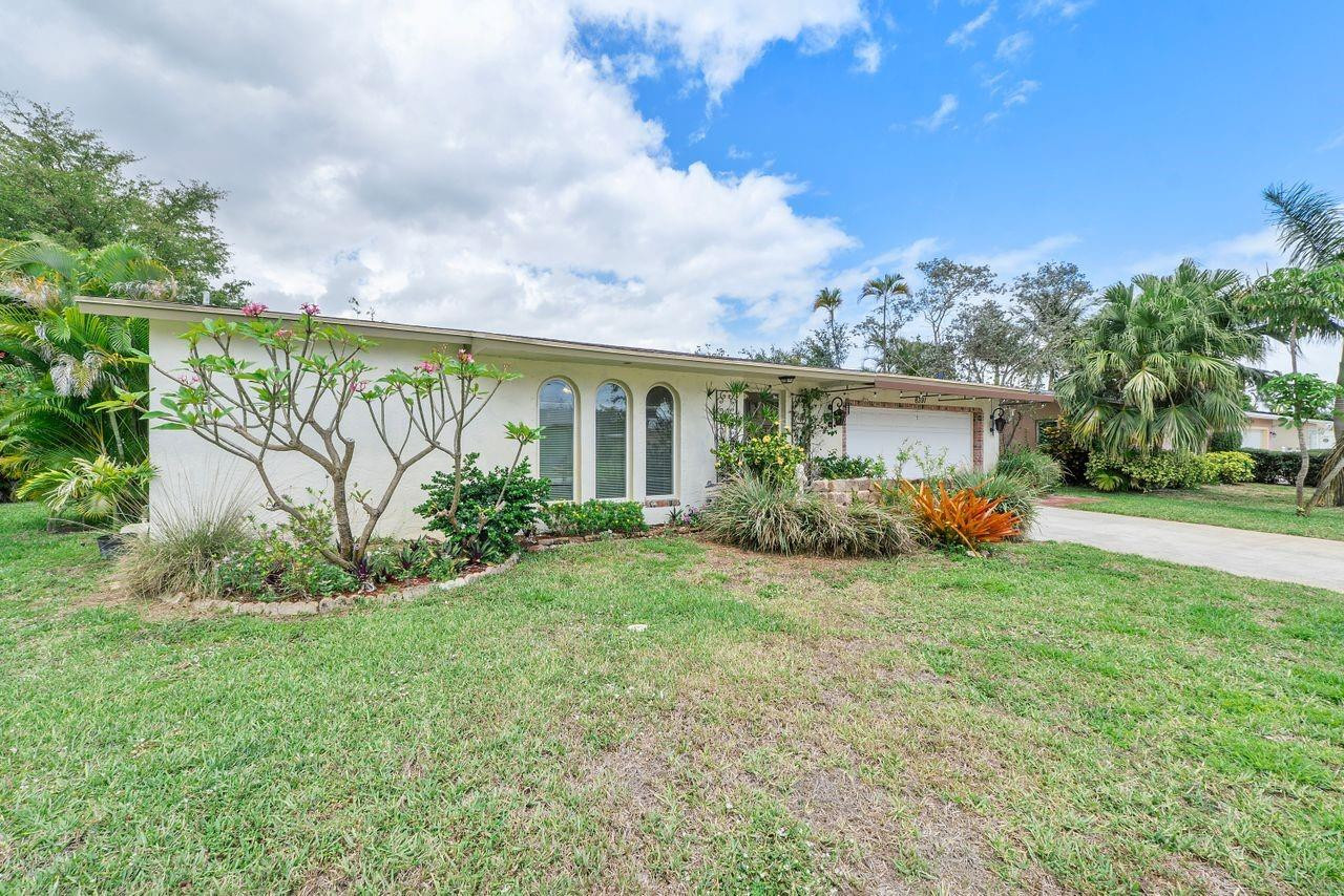6391 Sagewood Way