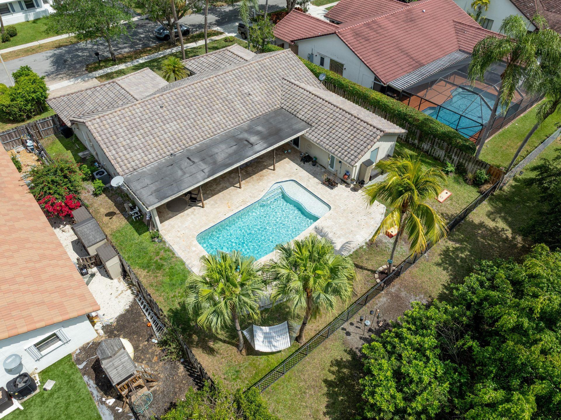 9760 NW 10th Street