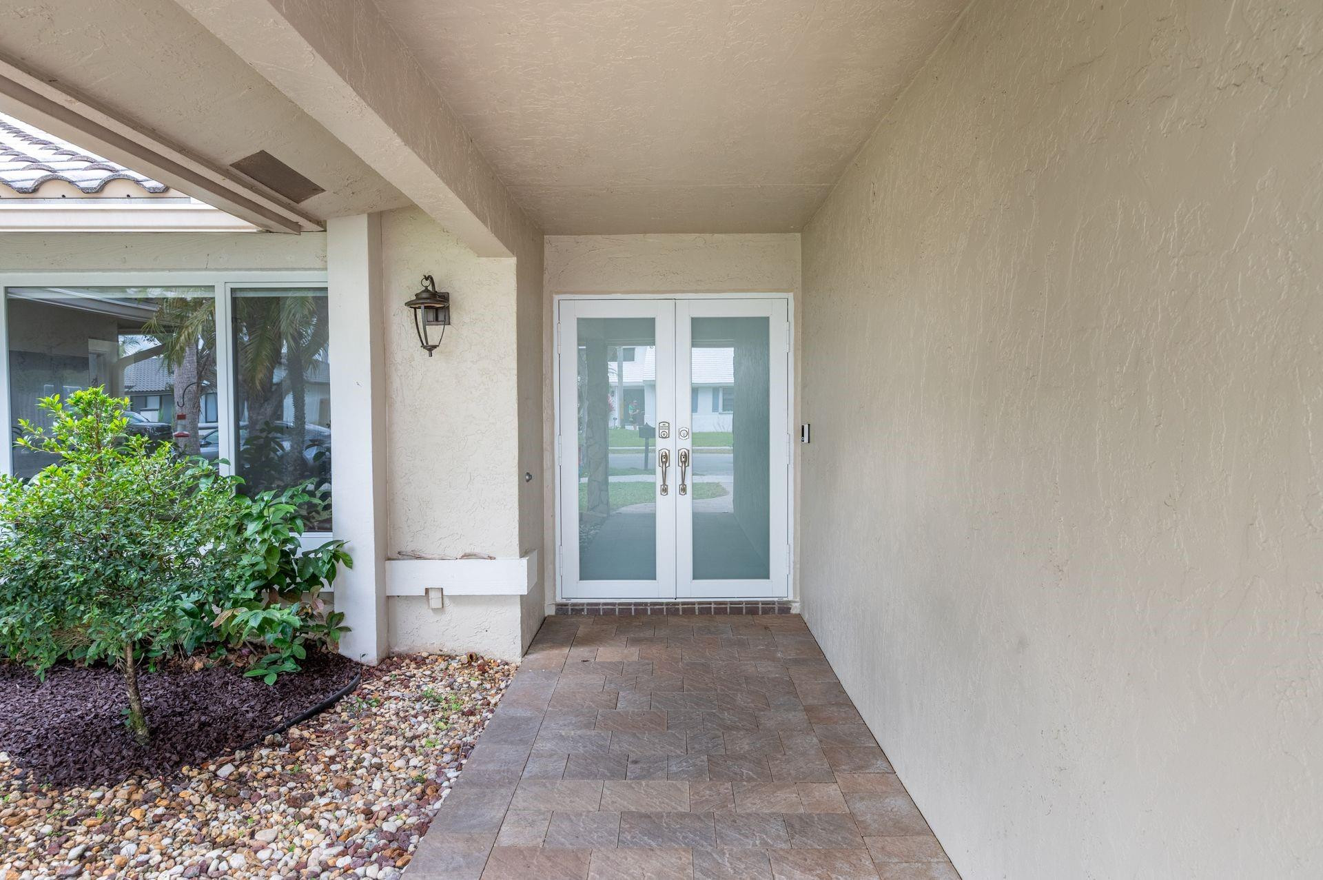 9760 NW 10th Street