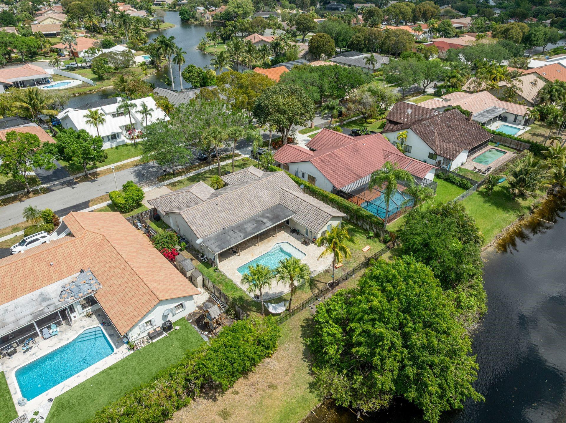 9760 NW 10th Street