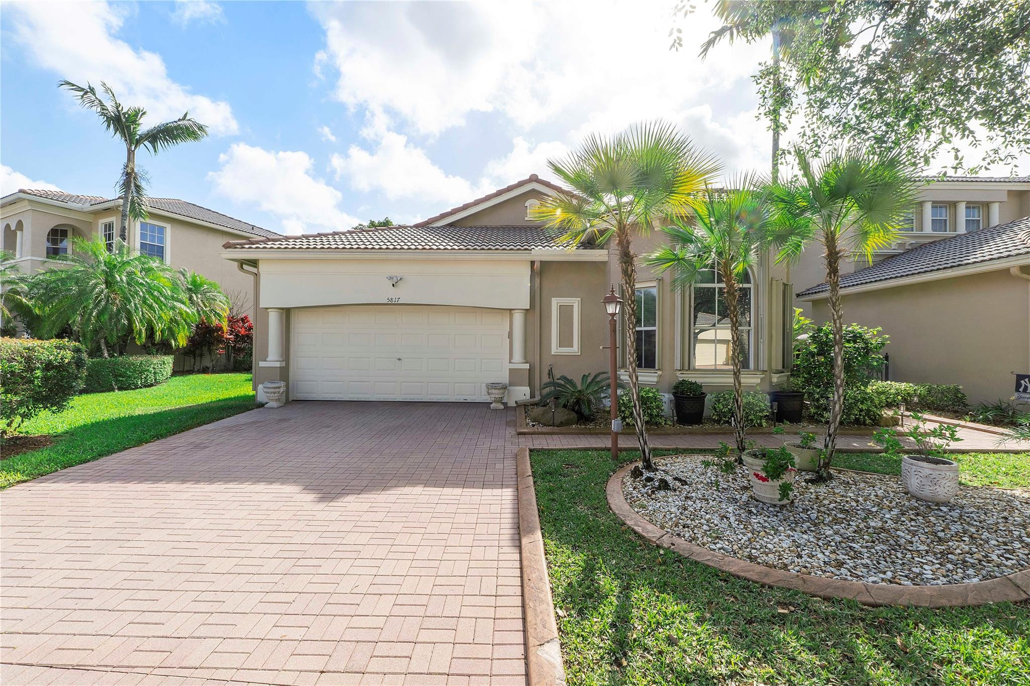 5817 NW 120th Avenue