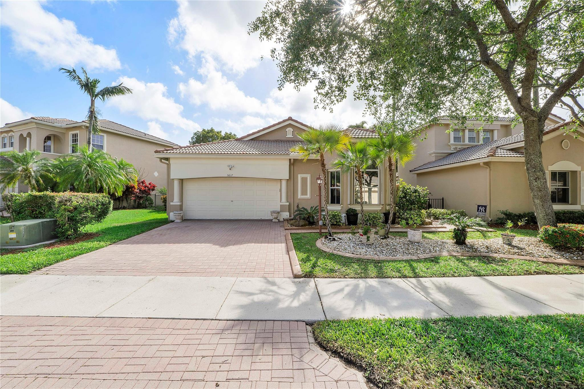 5817 NW 120th Avenue