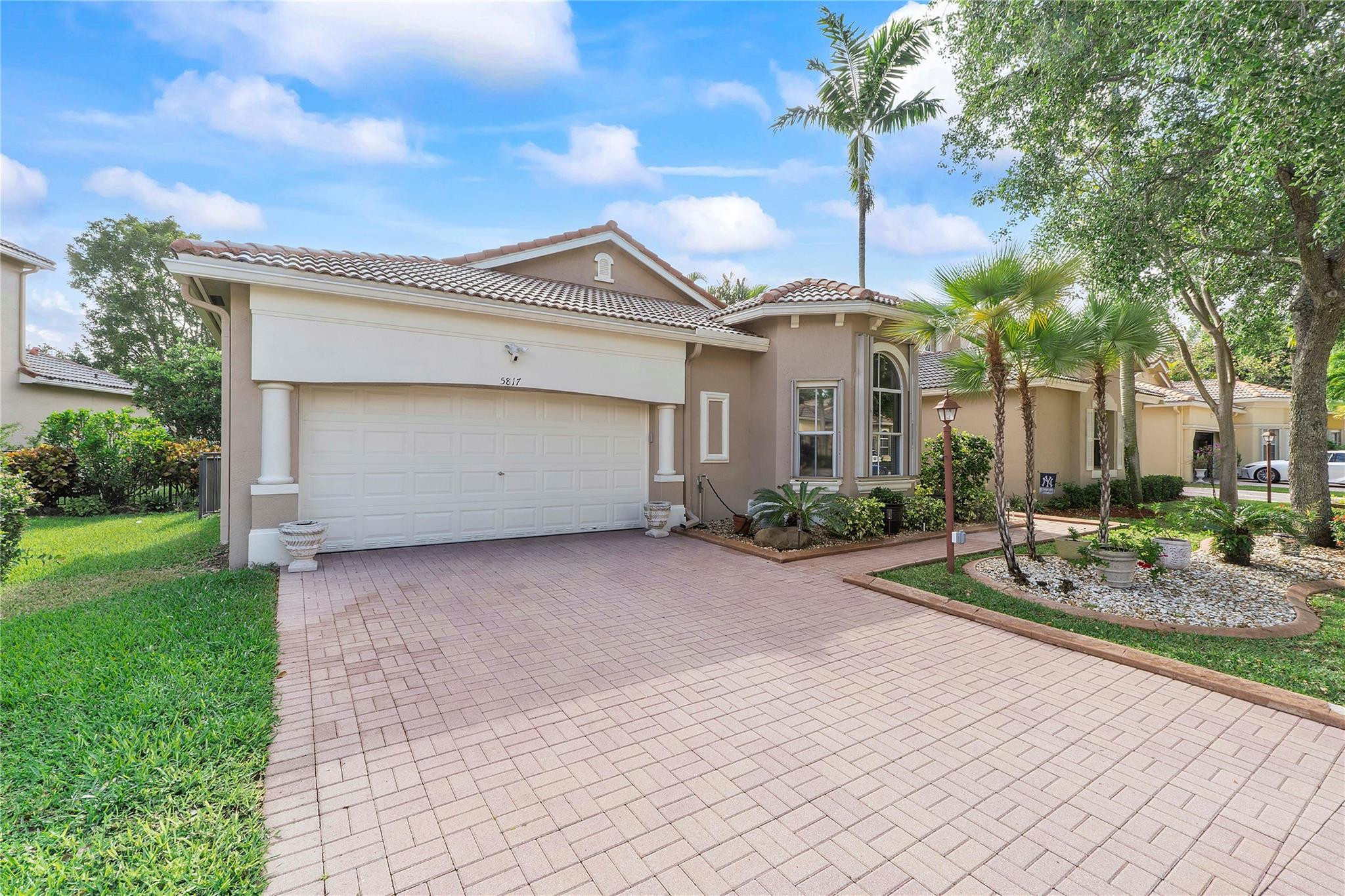5817 NW 120th Avenue
