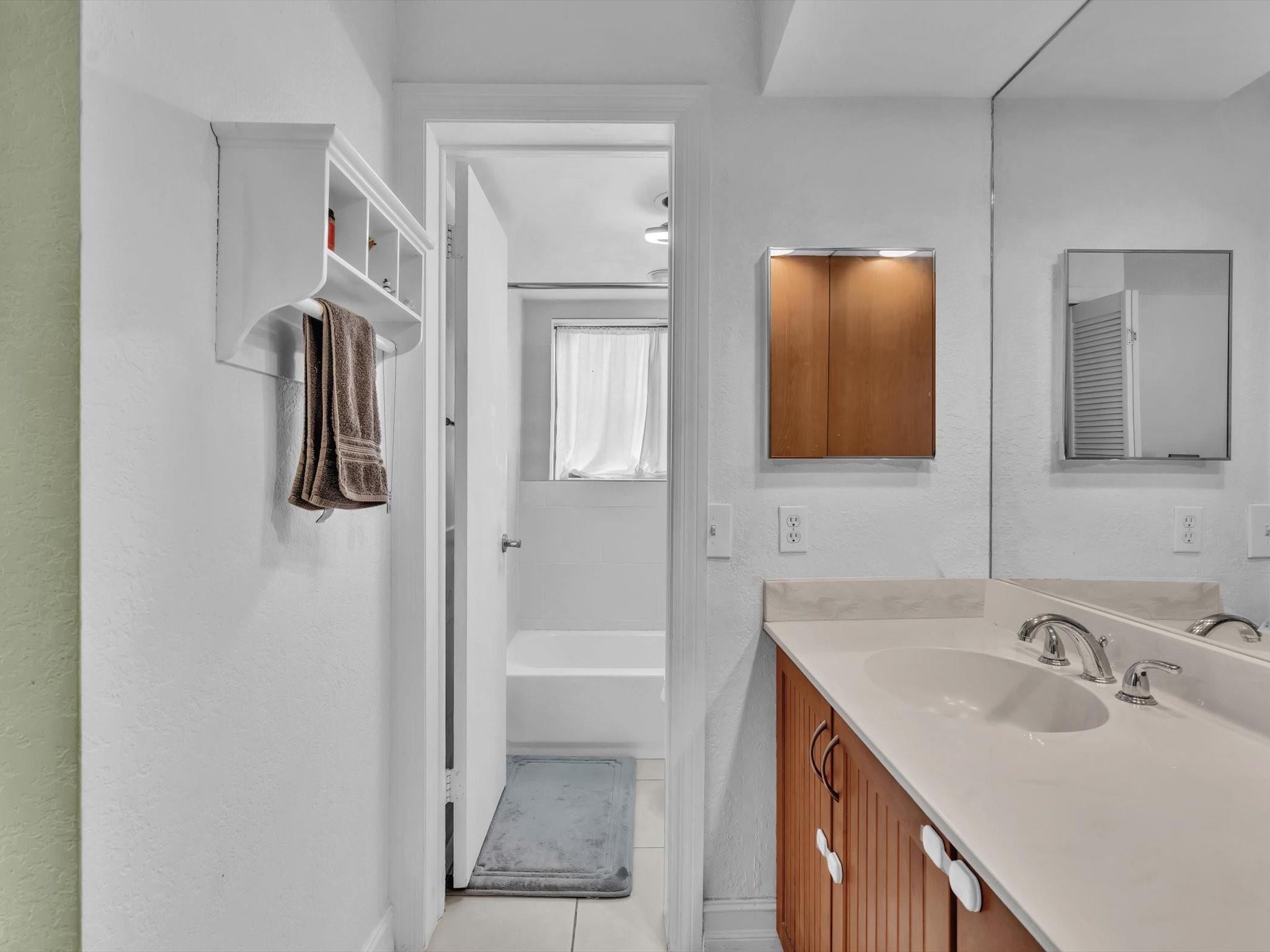 8141 NW 17th Manor 8141