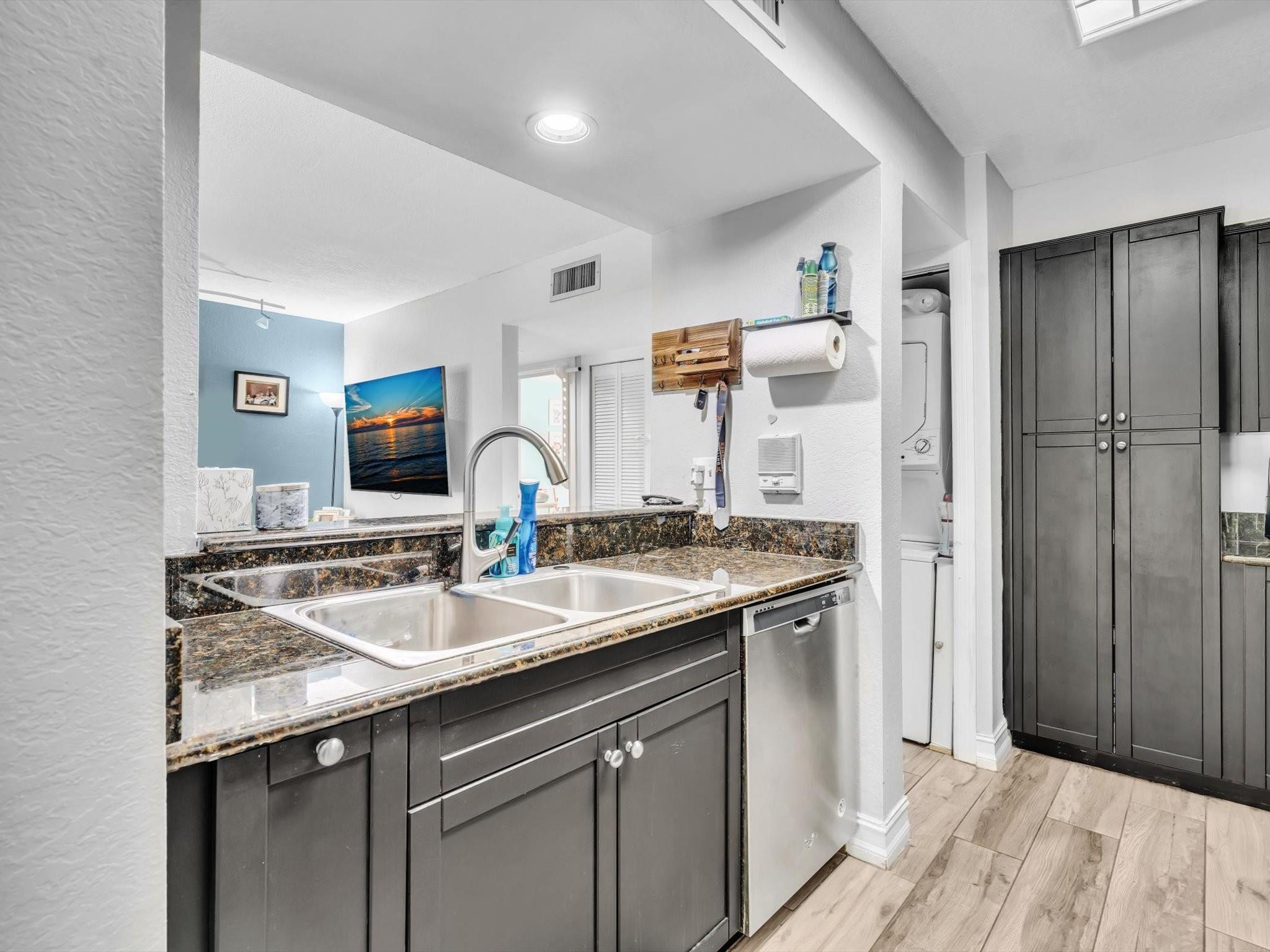 8141 NW 17th Manor 8141