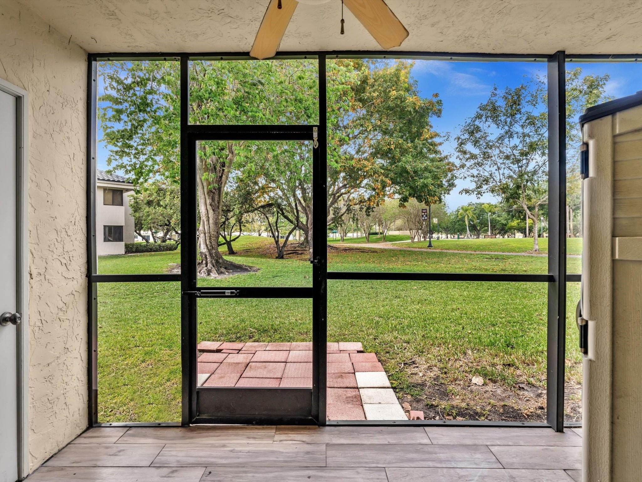 8141 NW 17th Manor 8141