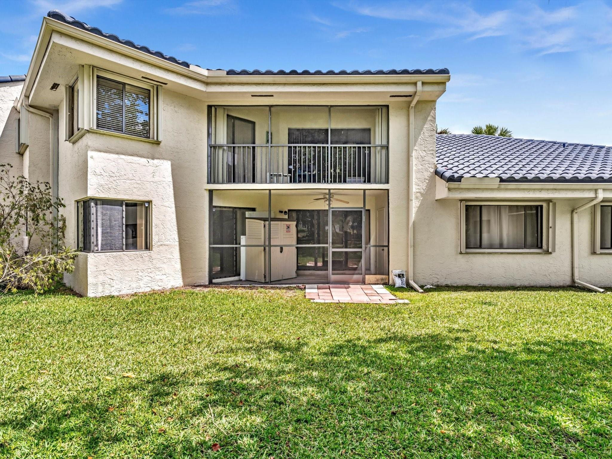 8141 NW 17th Manor 8141