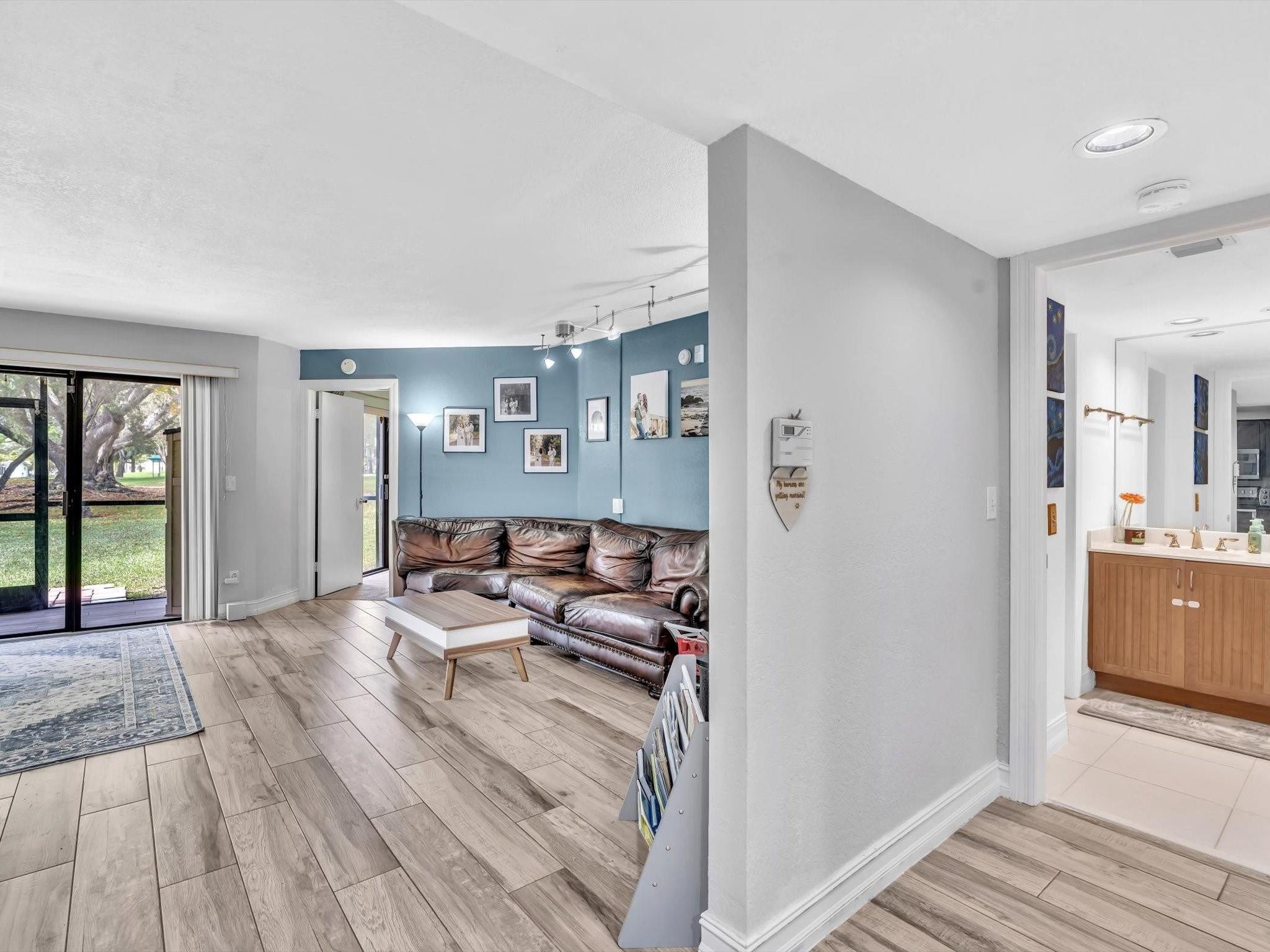 8141 NW 17th Manor 8141