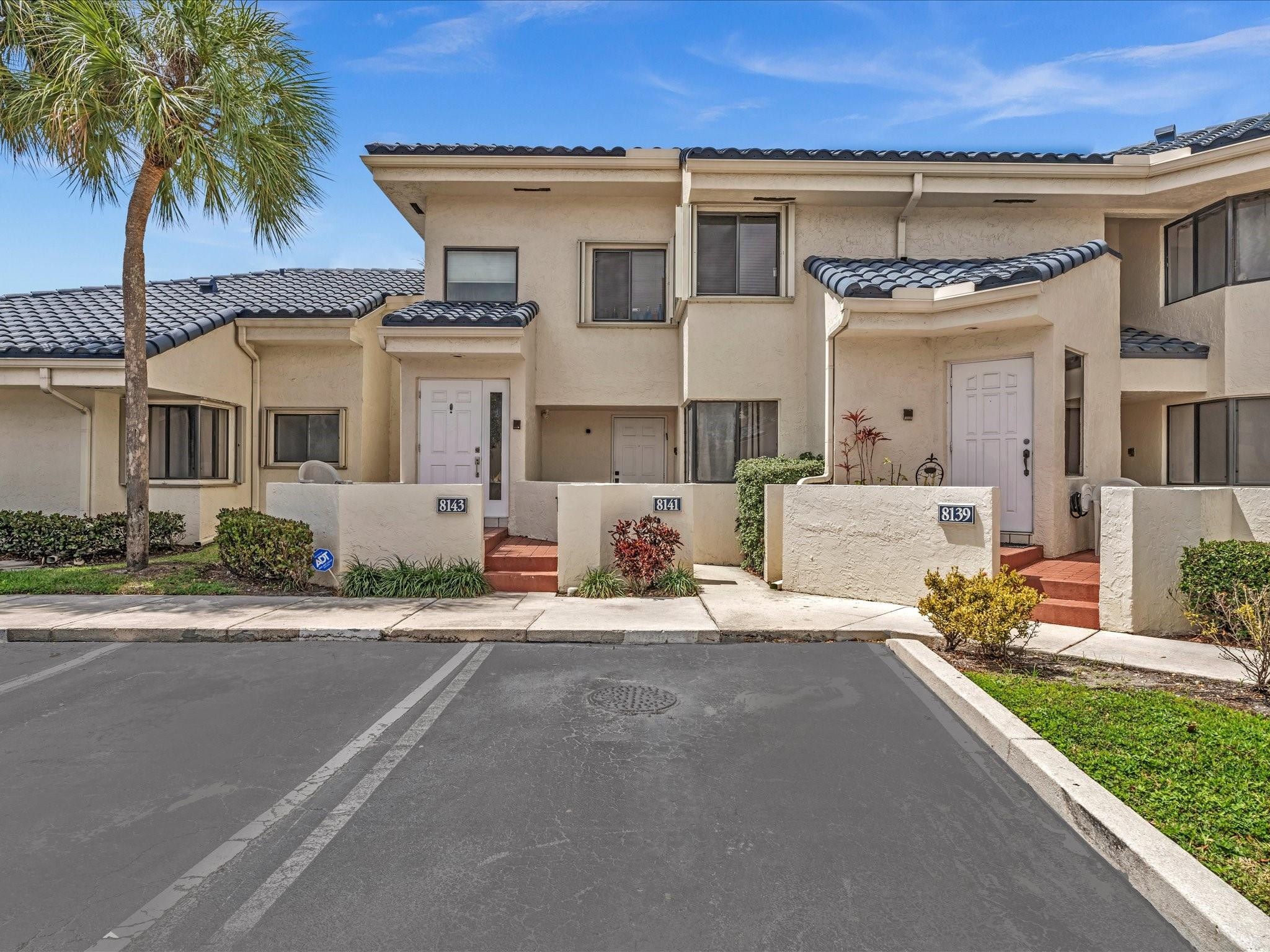 8141 NW 17th Manor 8141