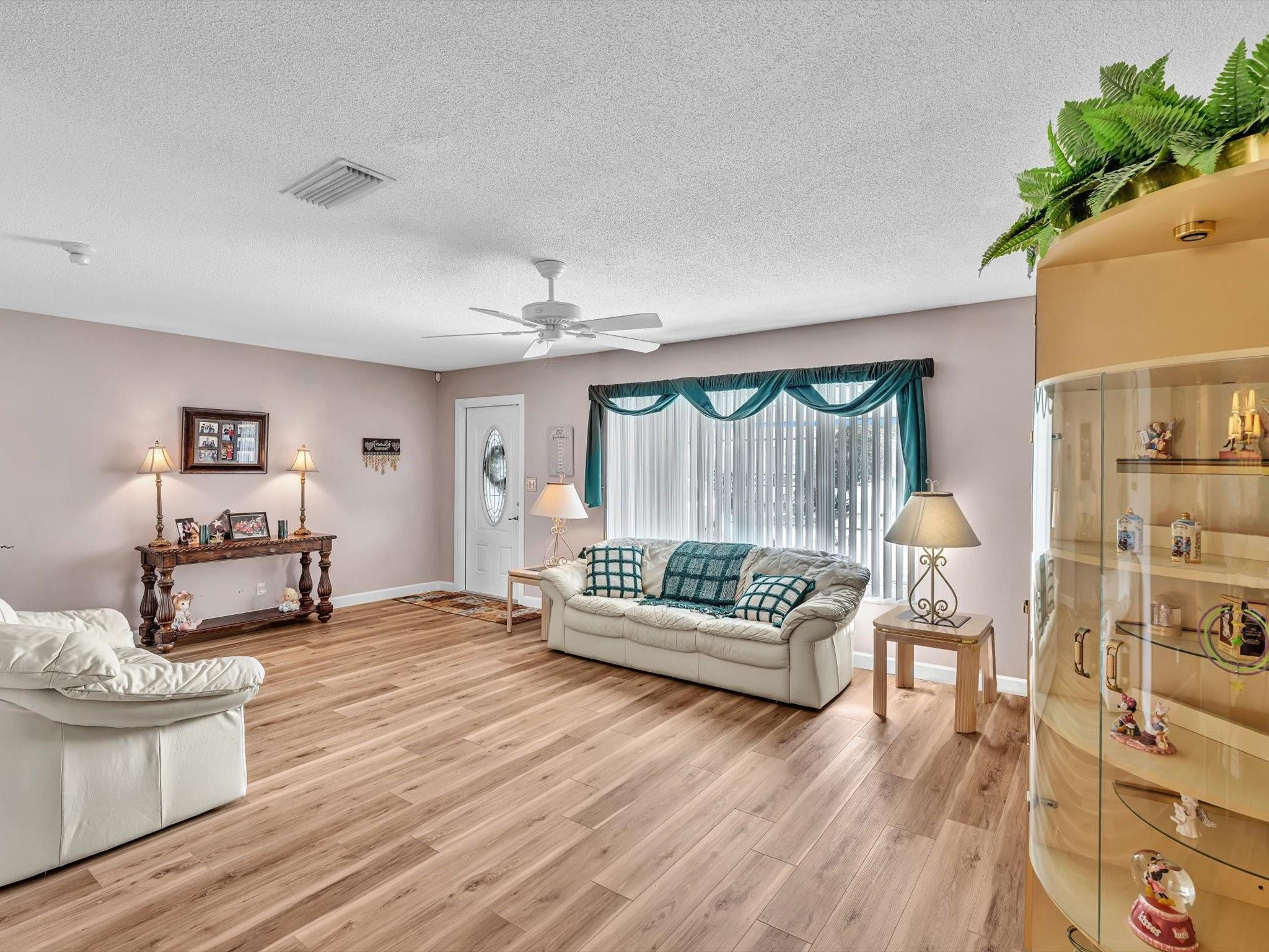 1385 NW 67th Avenue
