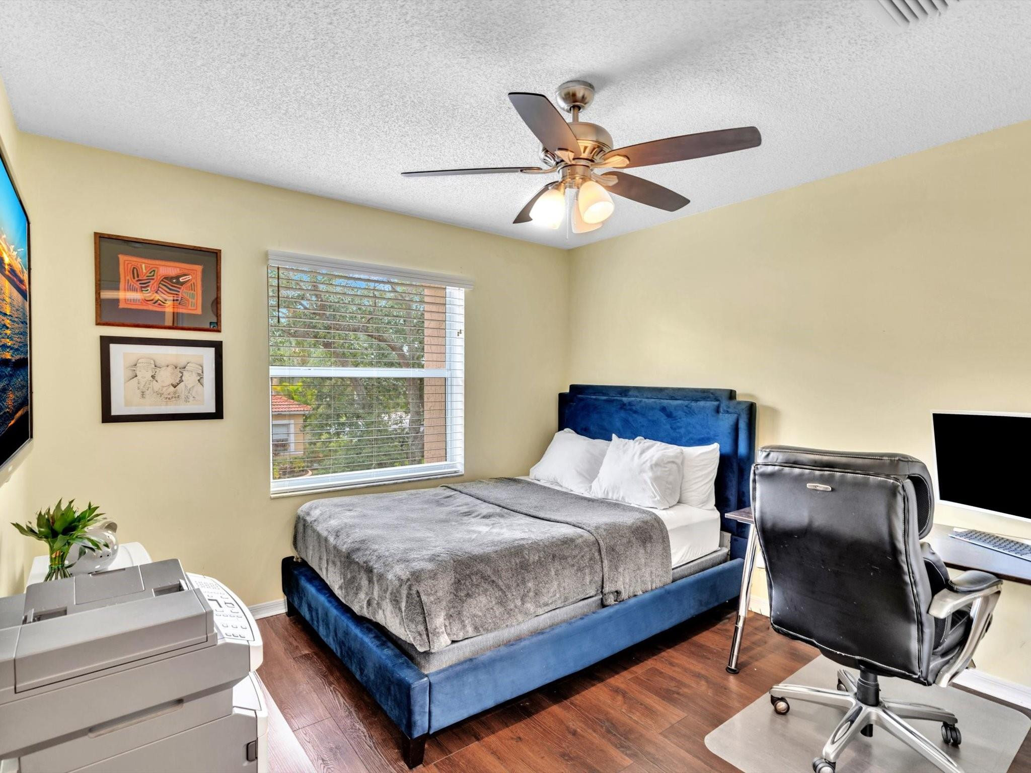 4004 NW 61st Terrace