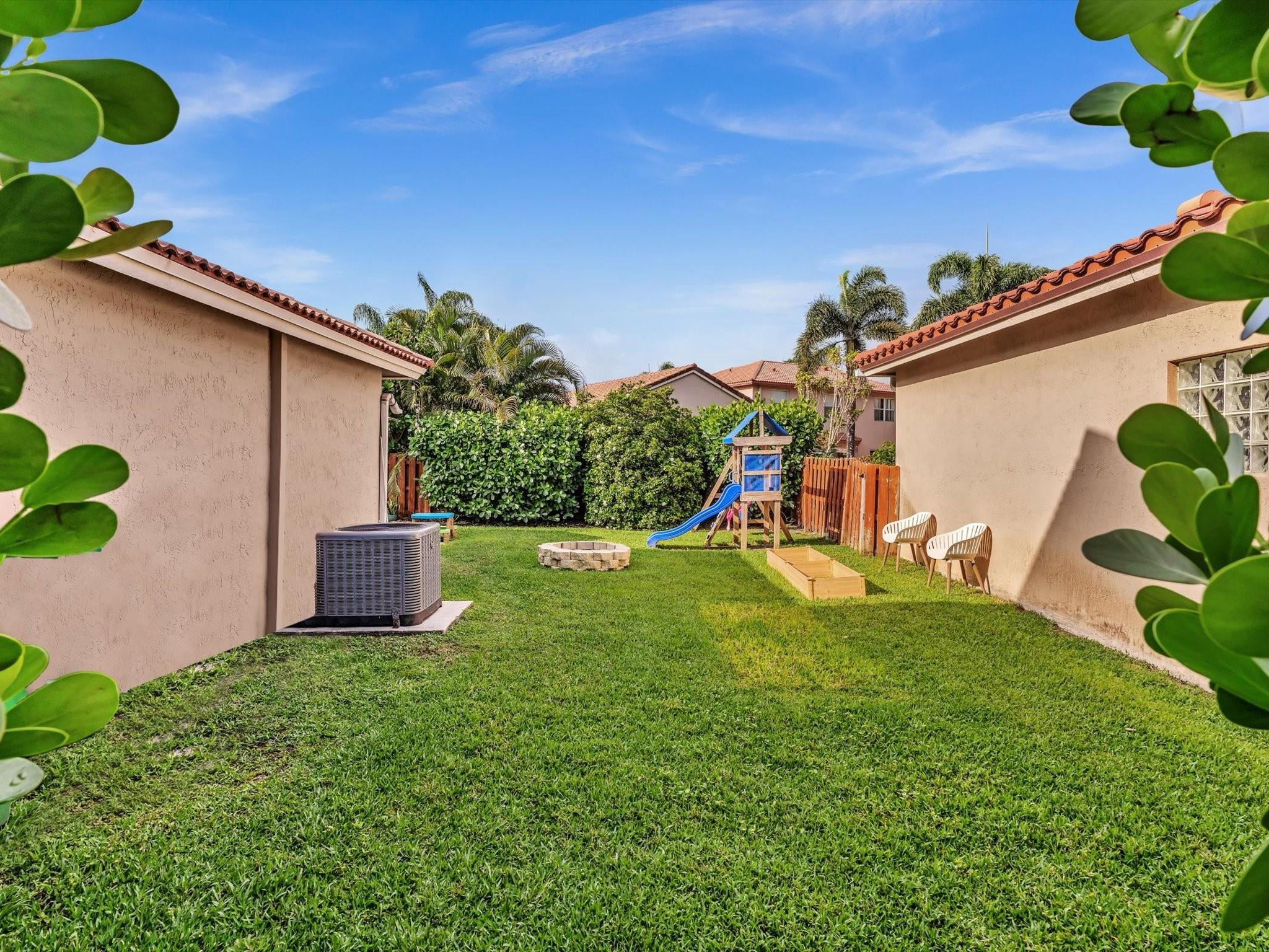 4004 NW 61st Terrace