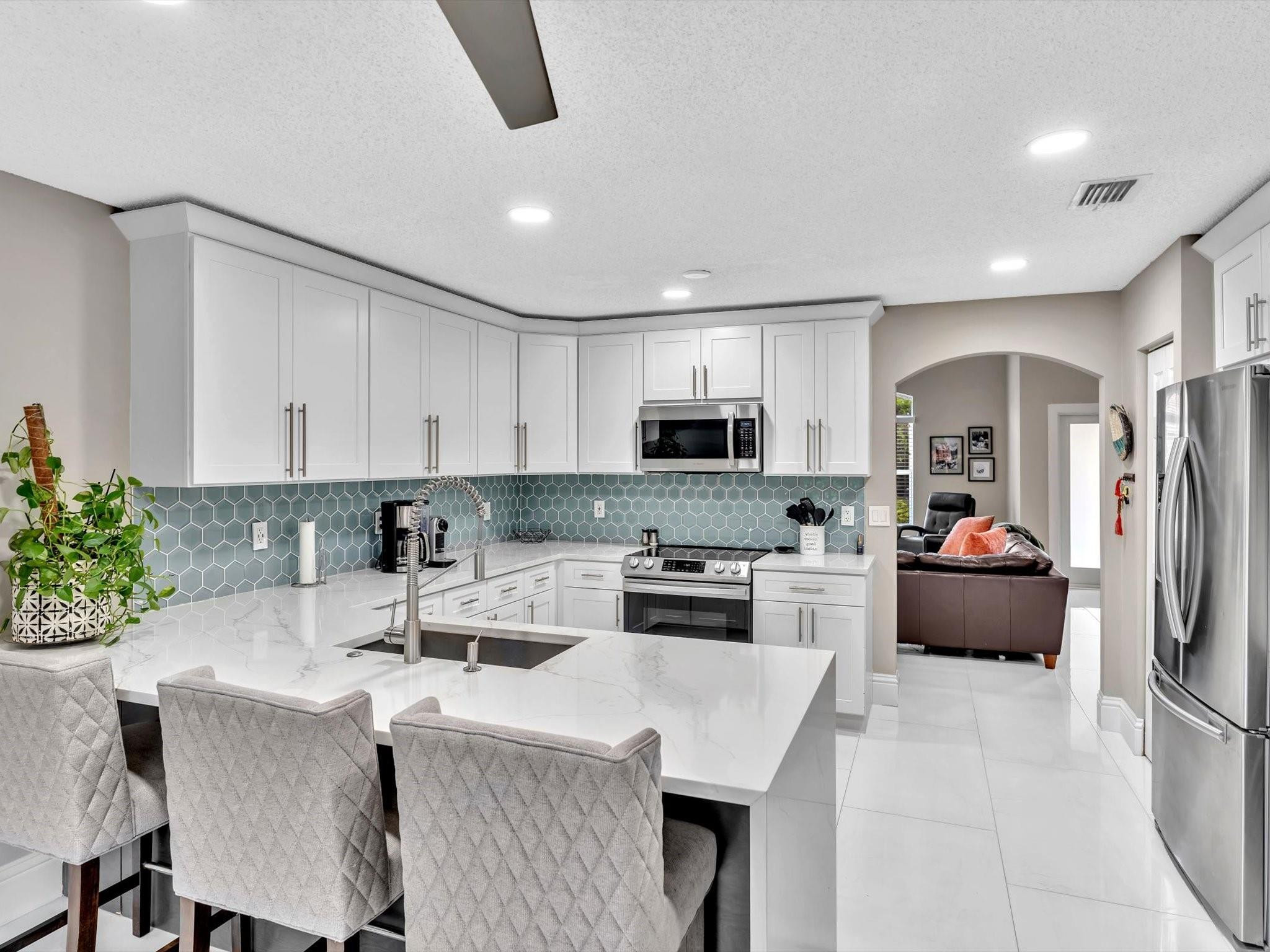 4004 NW 61st Terrace