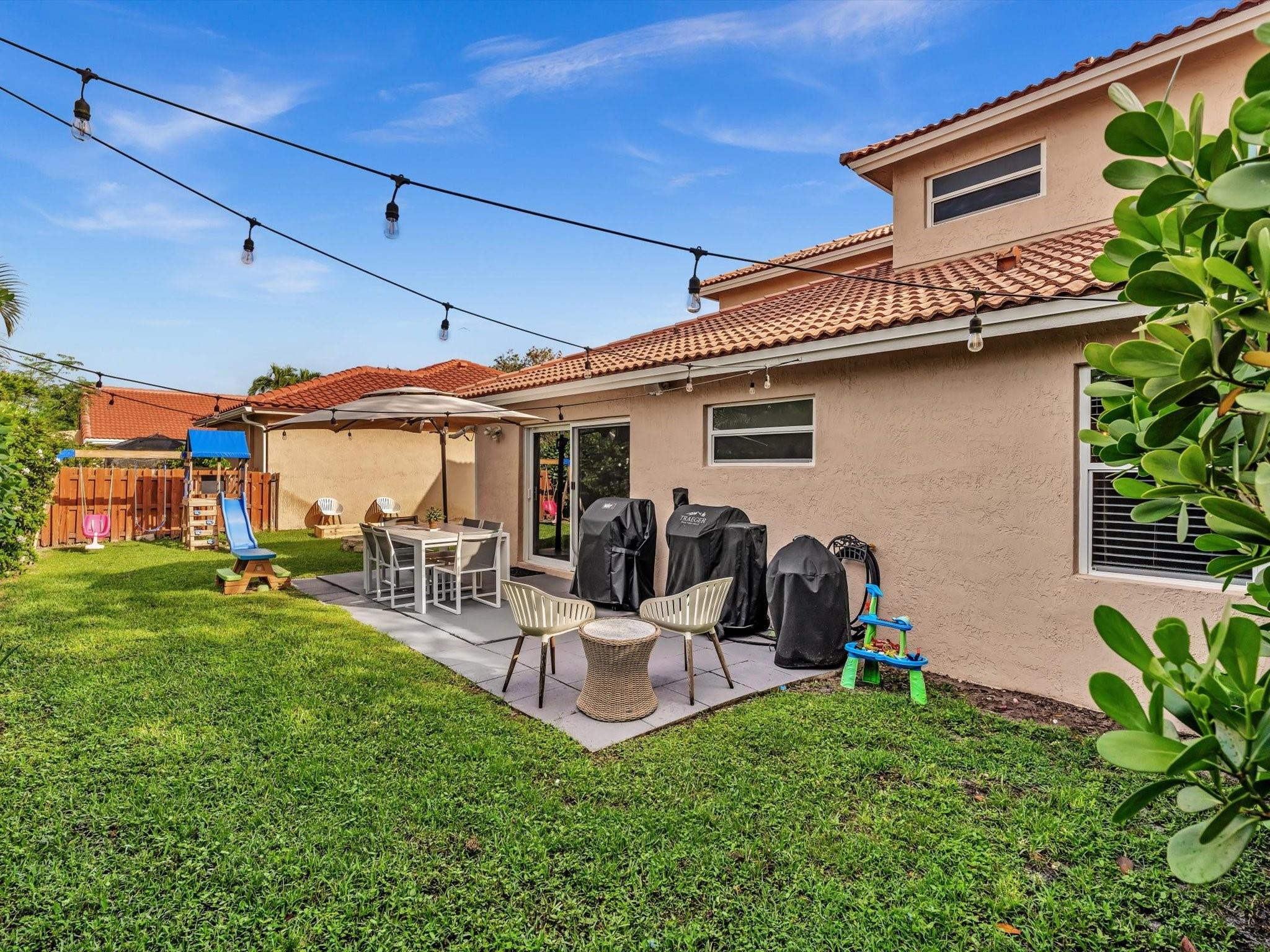 4004 NW 61st Terrace