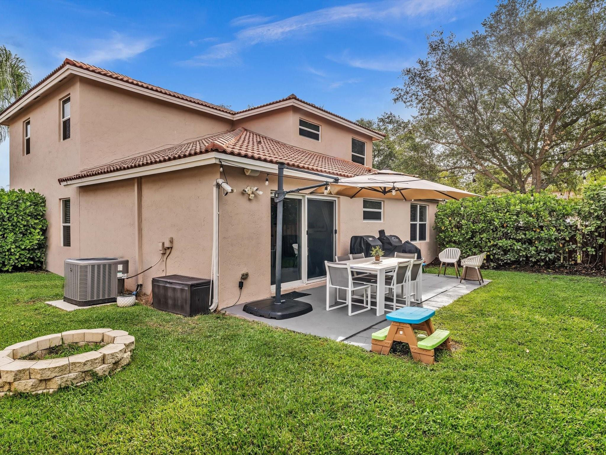 4004 NW 61st Terrace
