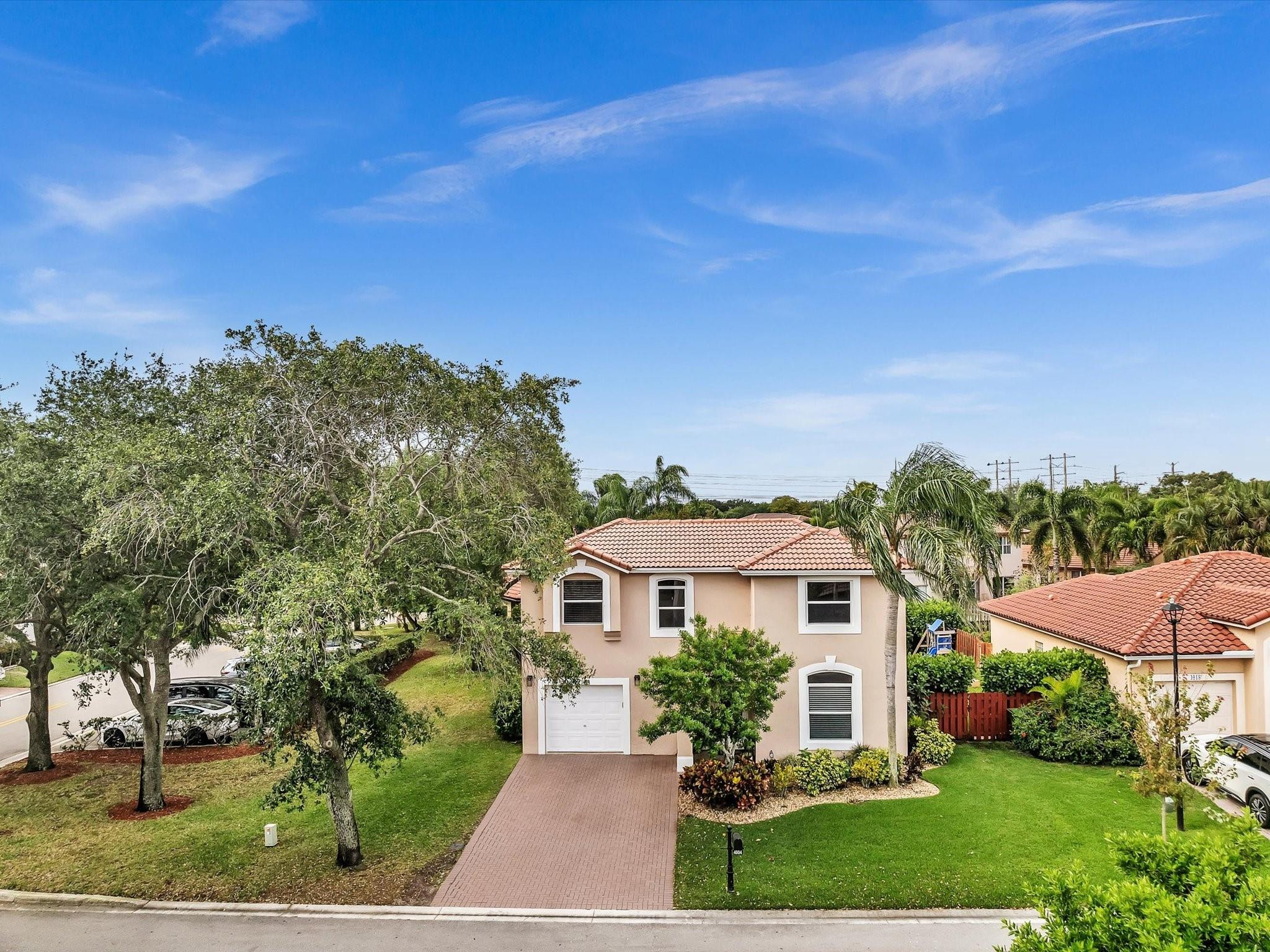 4004 NW 61st Terrace