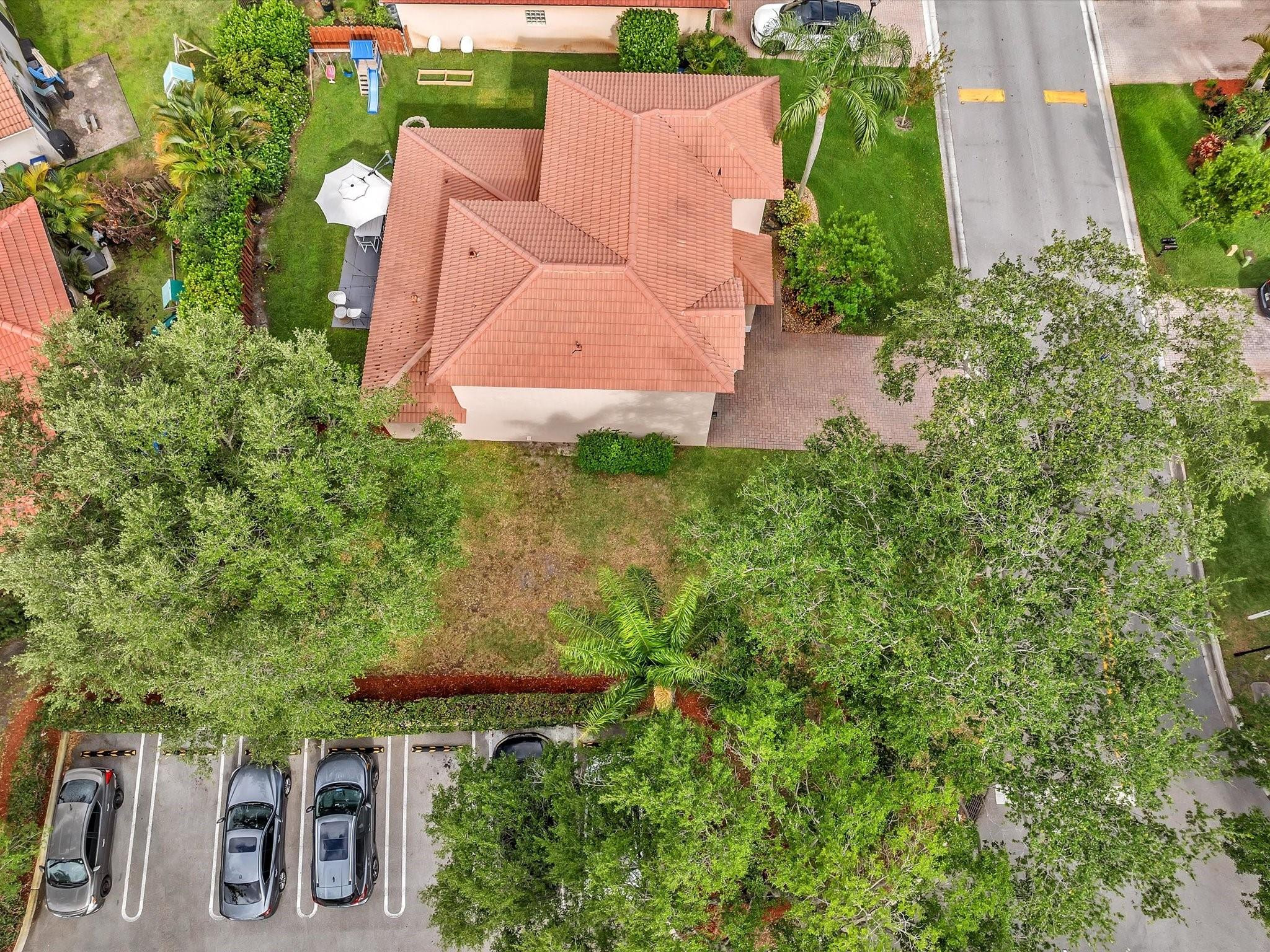 4004 NW 61st Terrace
