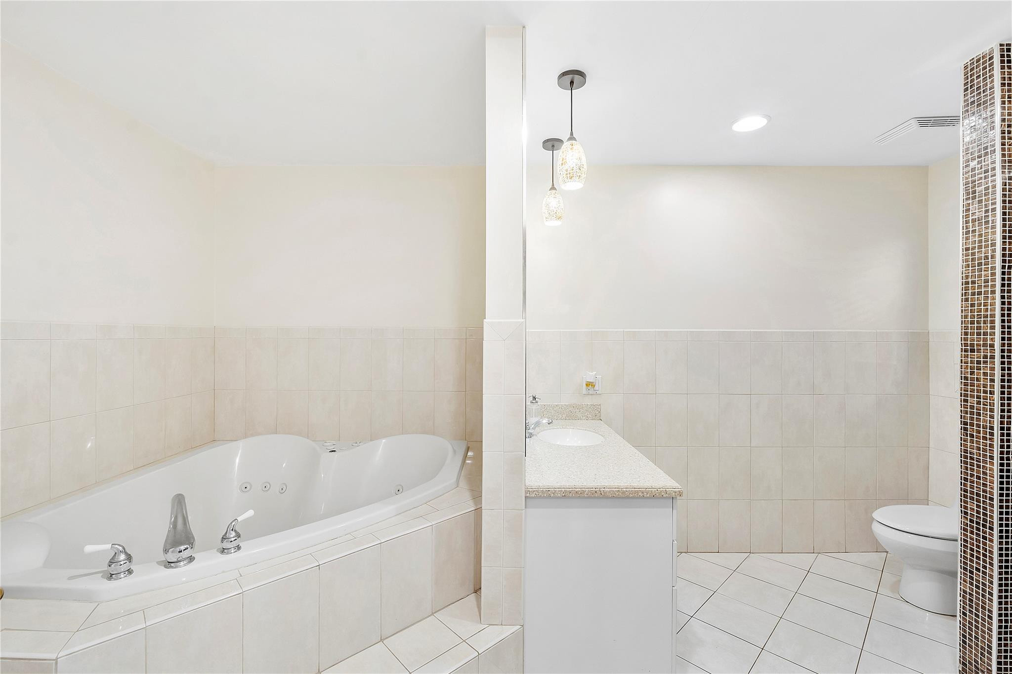 10364 NW 31st Street