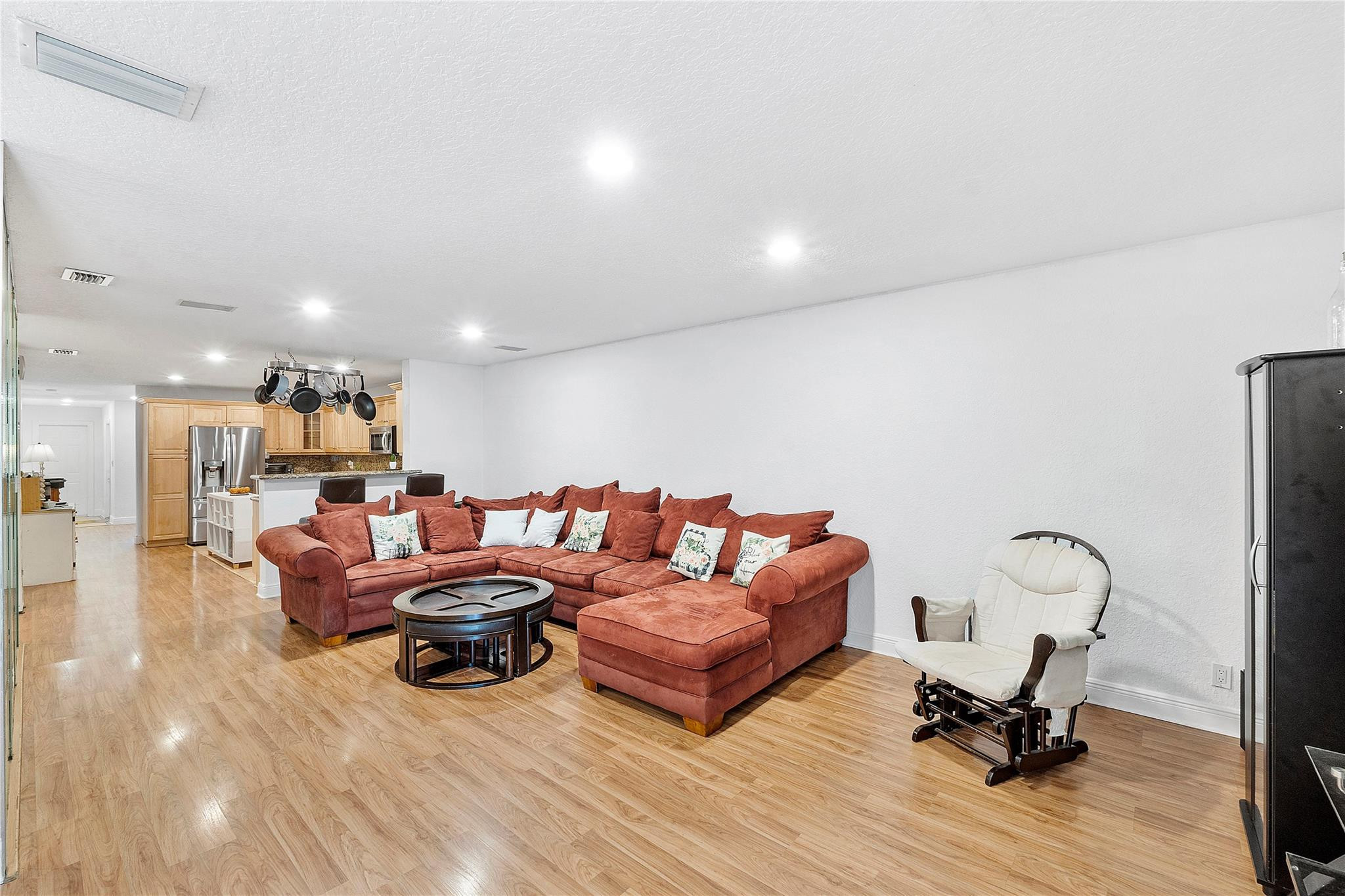 10364 NW 31st Street