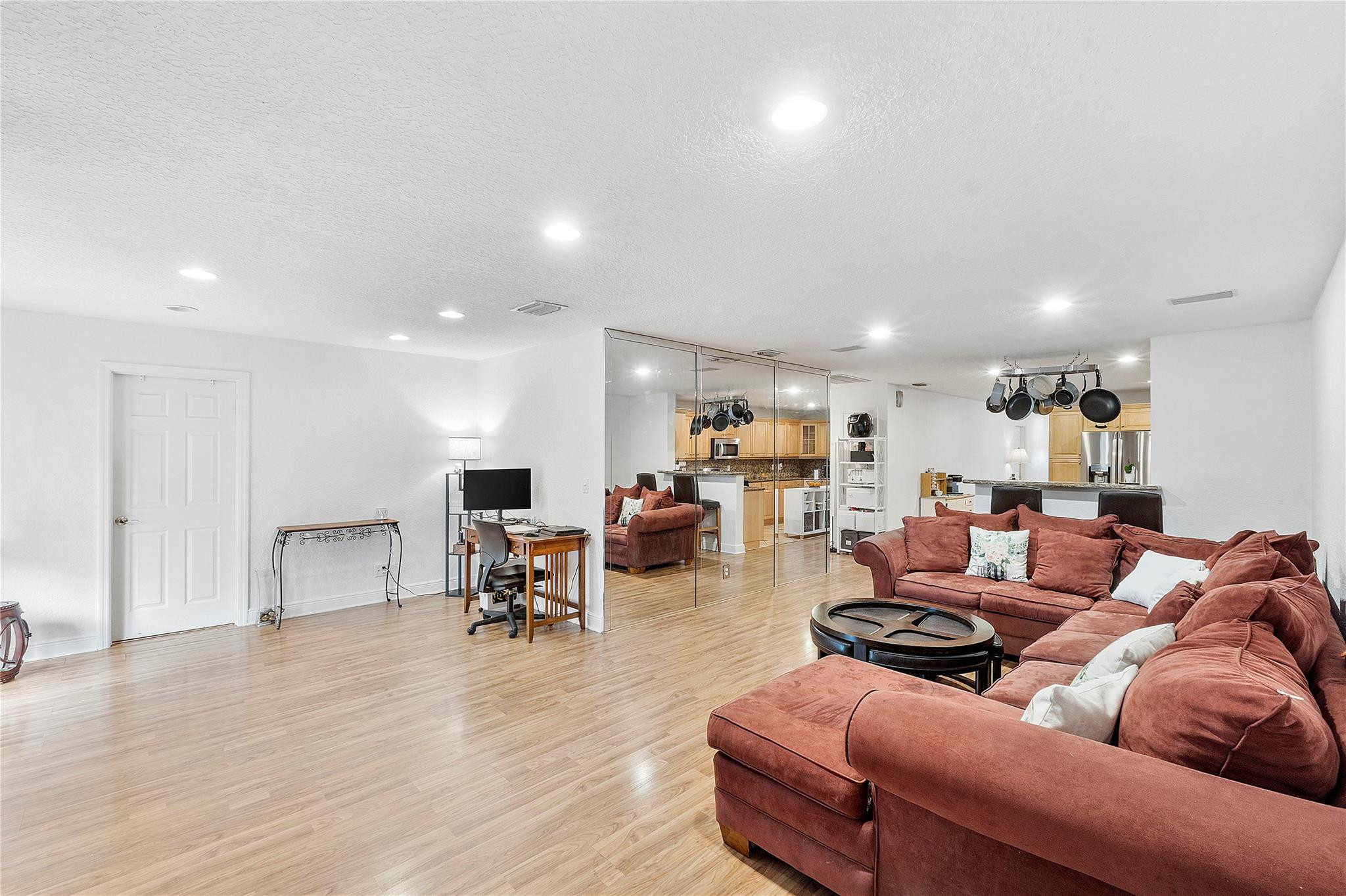 10364 NW 31st Street
