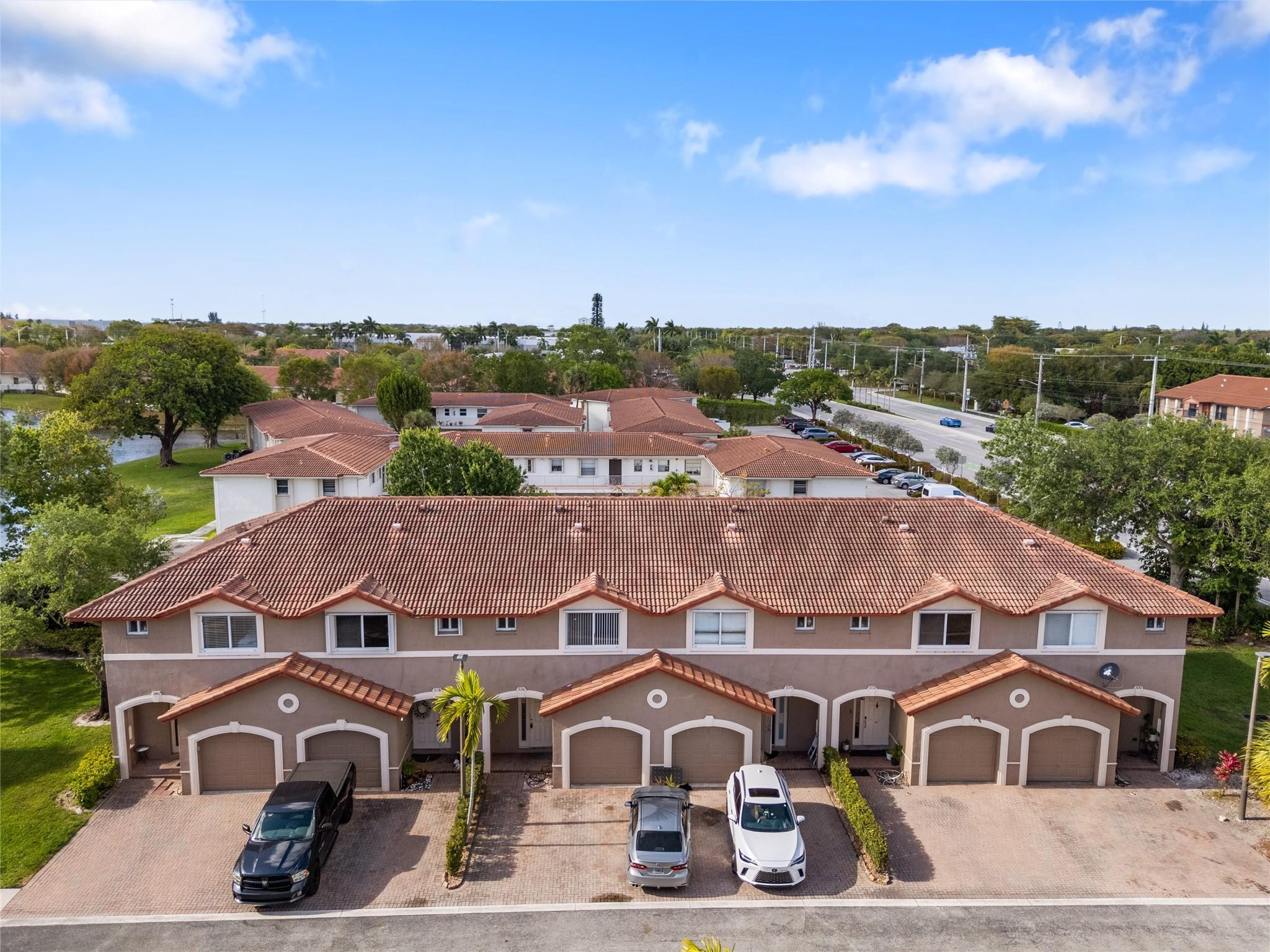 3134 Coral Ridge Drive 3136