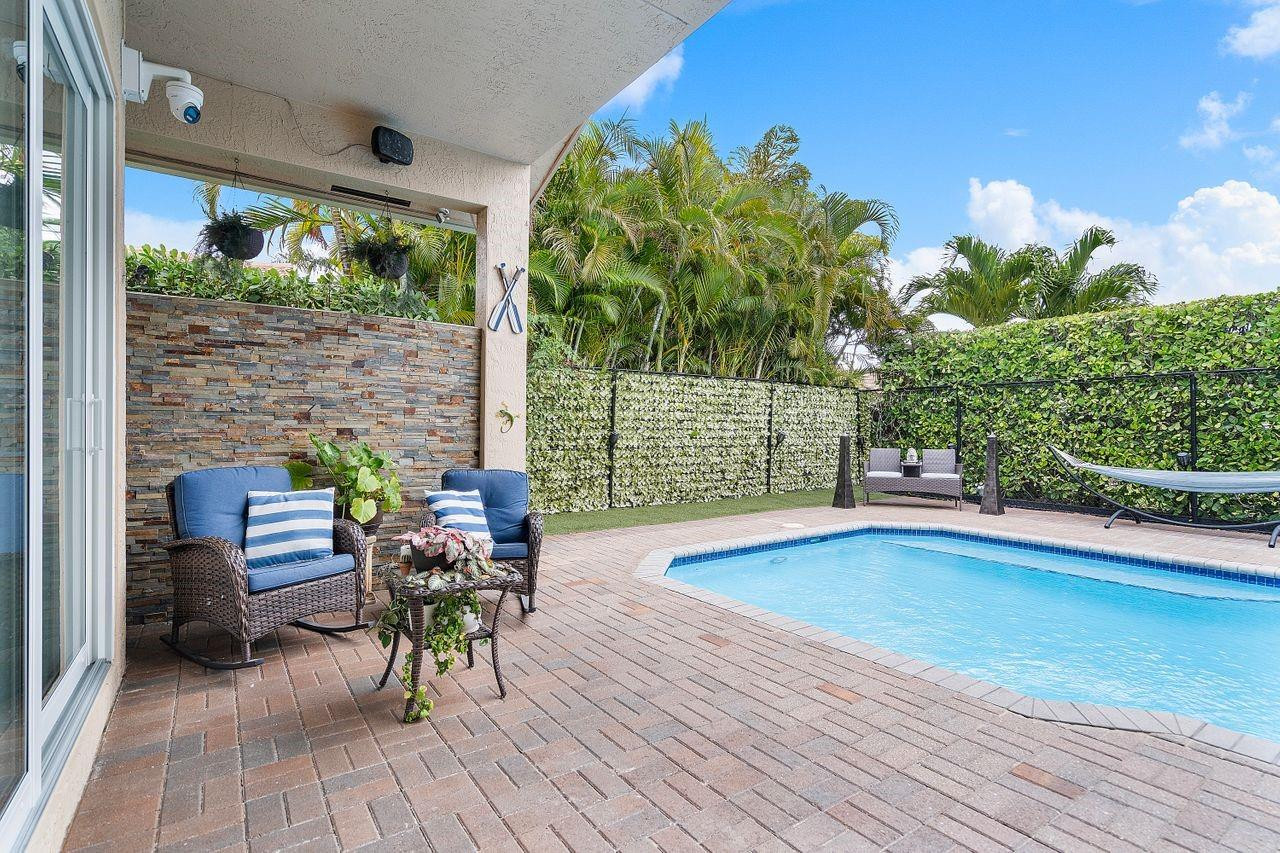10771 NW 21st Place