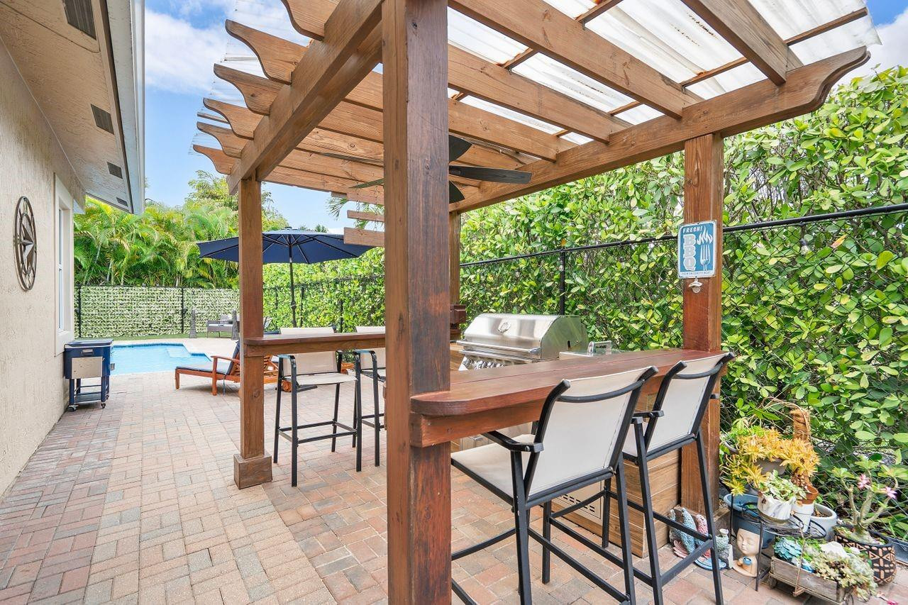 10771 NW 21st Place