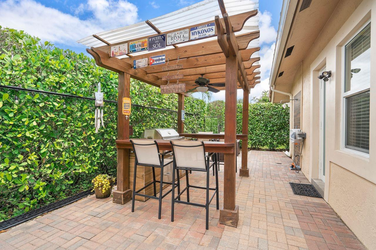 10771 NW 21st Place