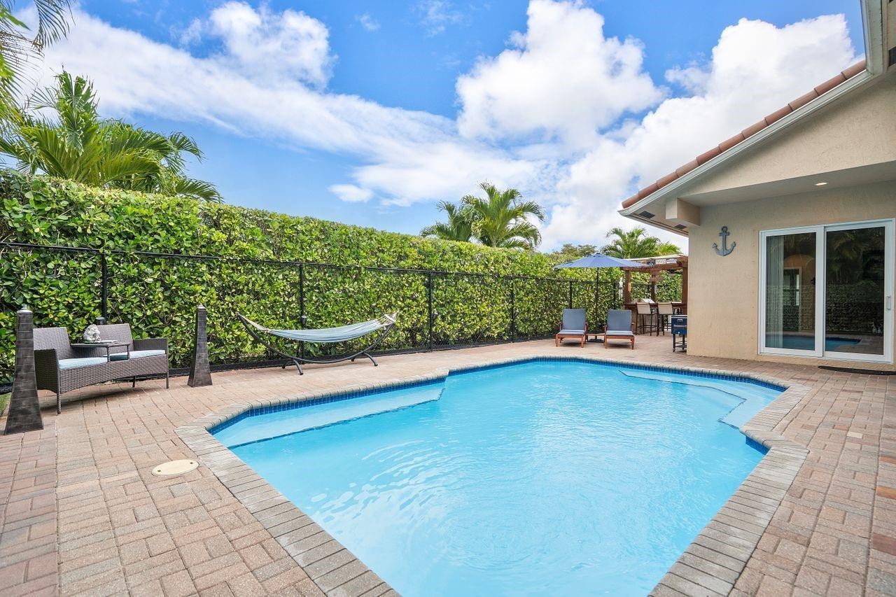 10771 NW 21st Place