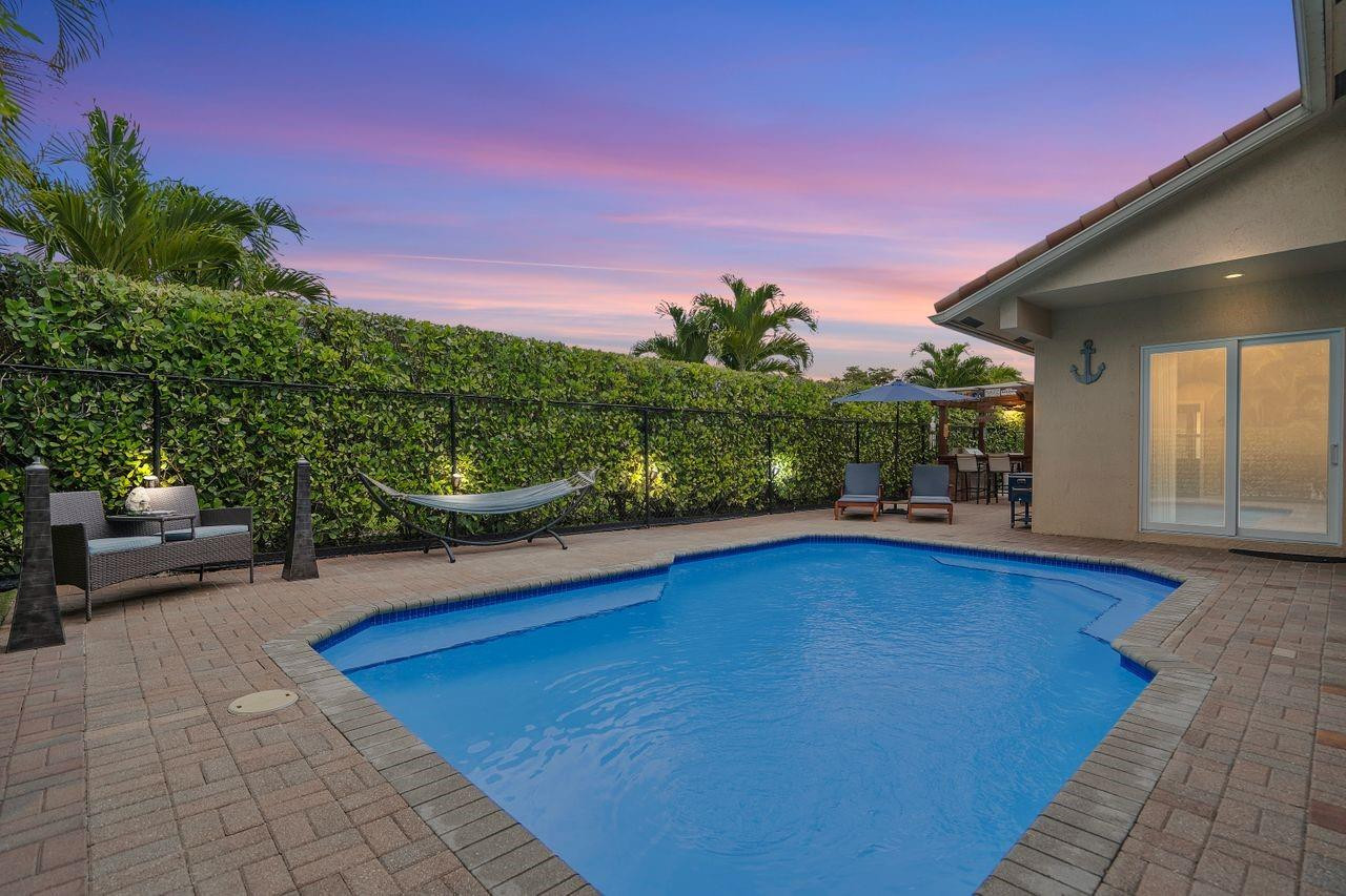 10771 NW 21st Place