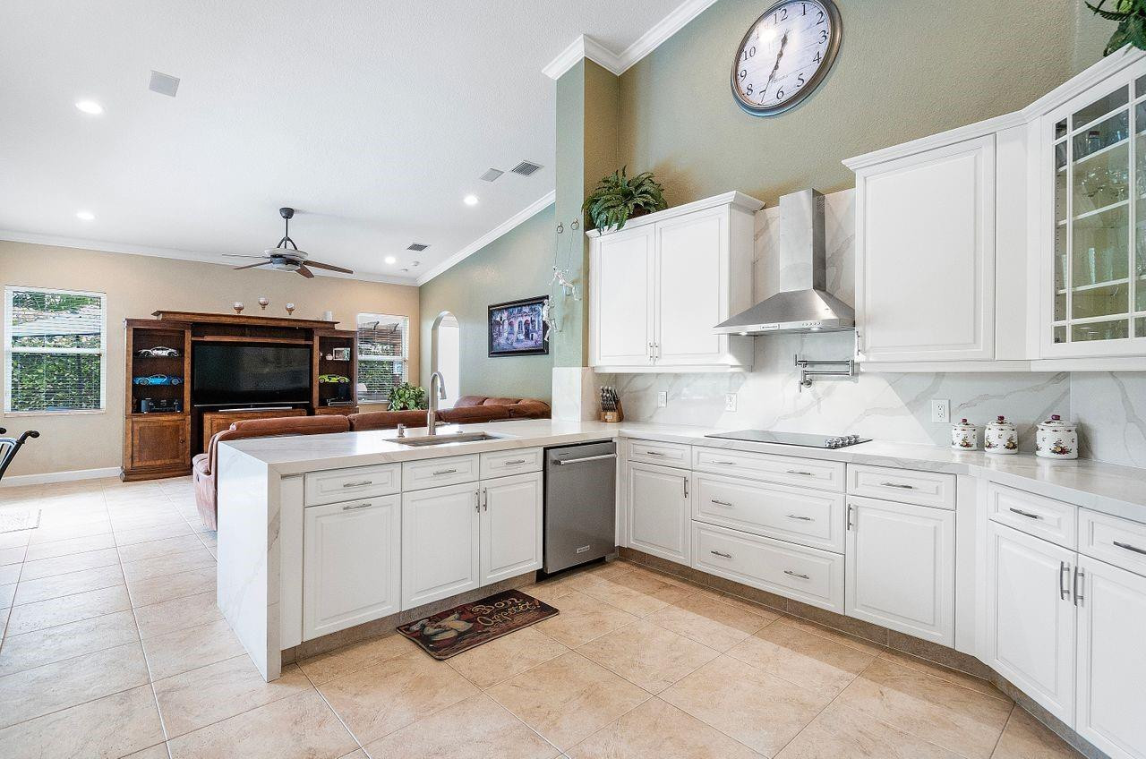 10771 NW 21st Place
