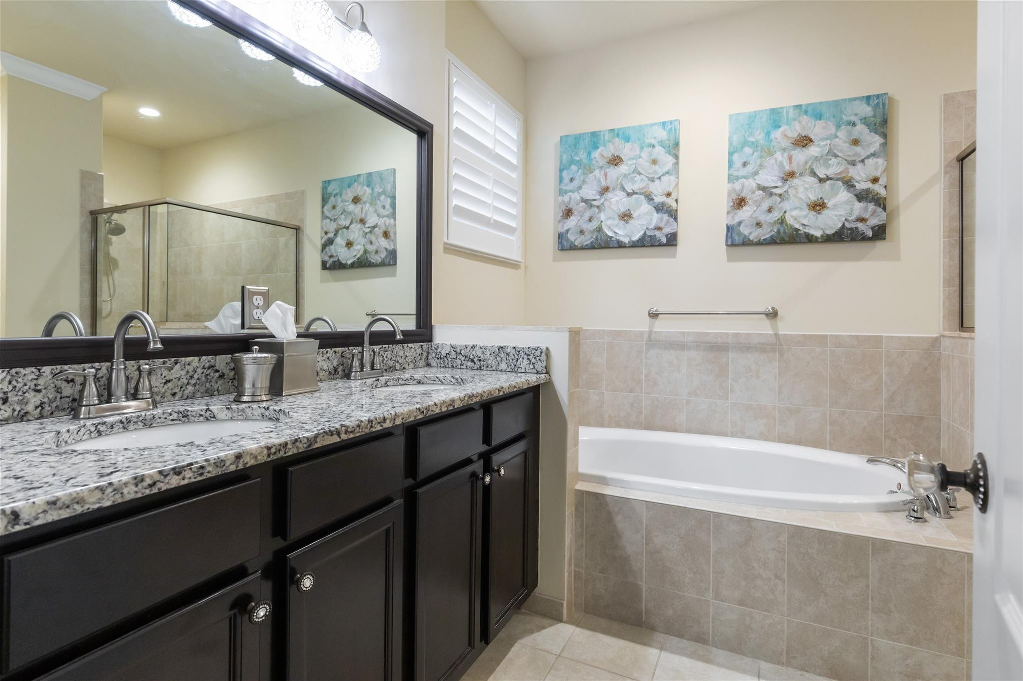 8448 Lakeview Trail