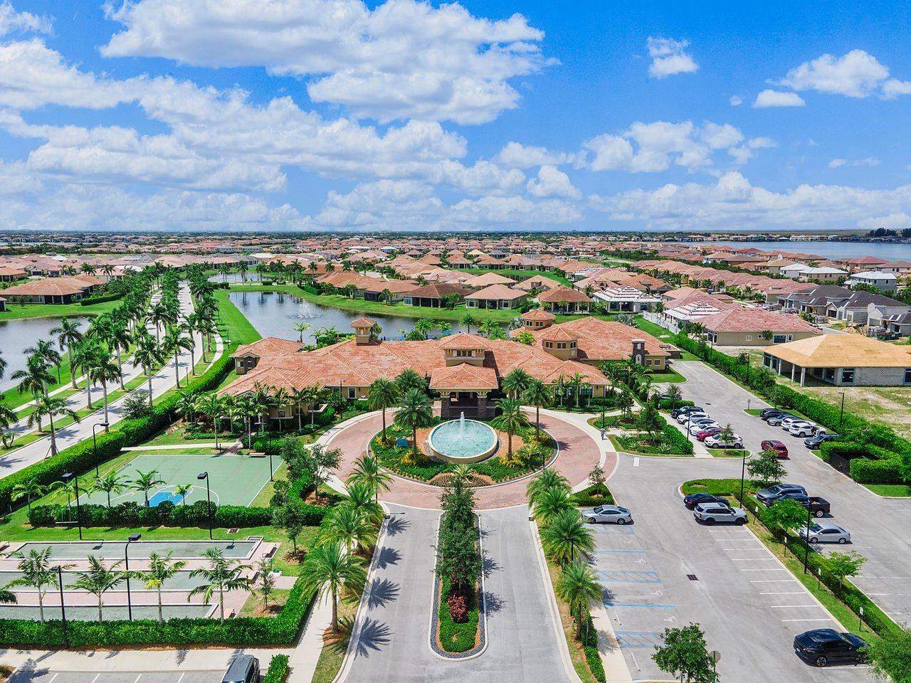 11990 Leon Circle
