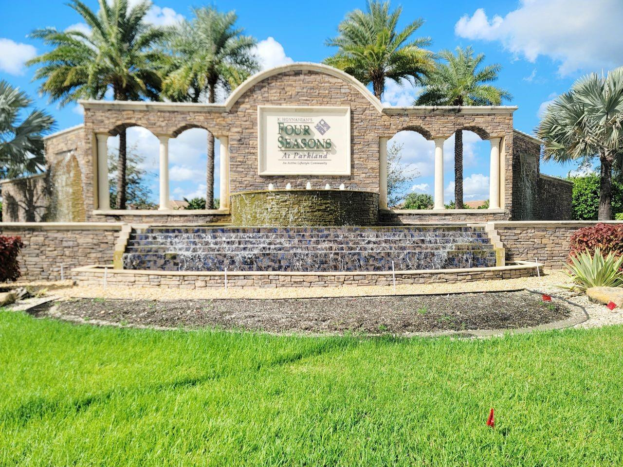 11990 Leon Circle