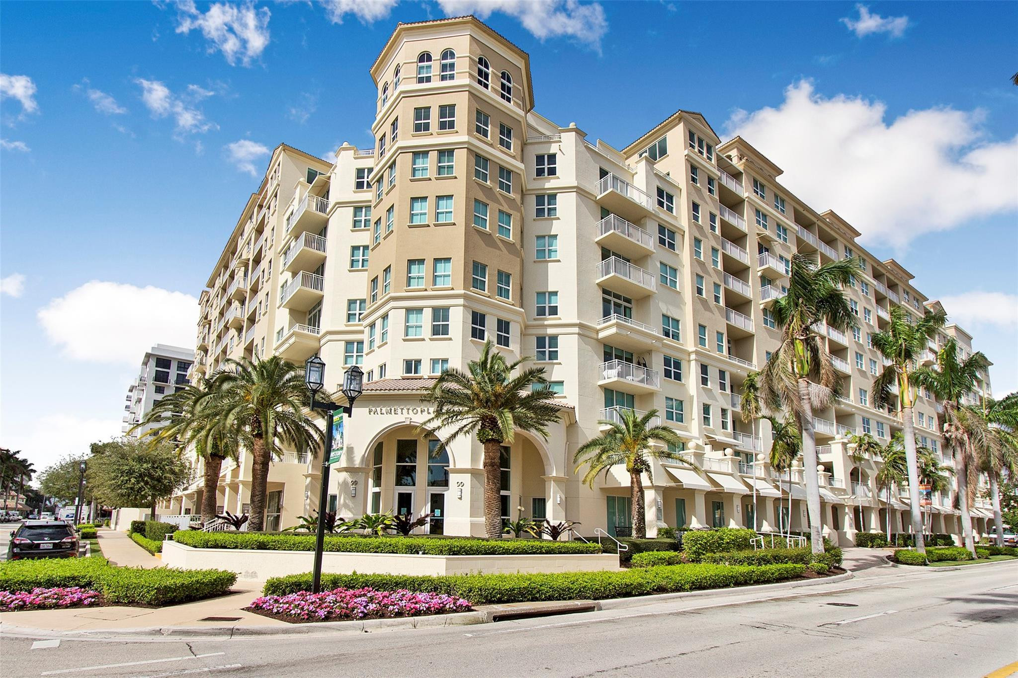 99 SE Mizner Boulevard 303