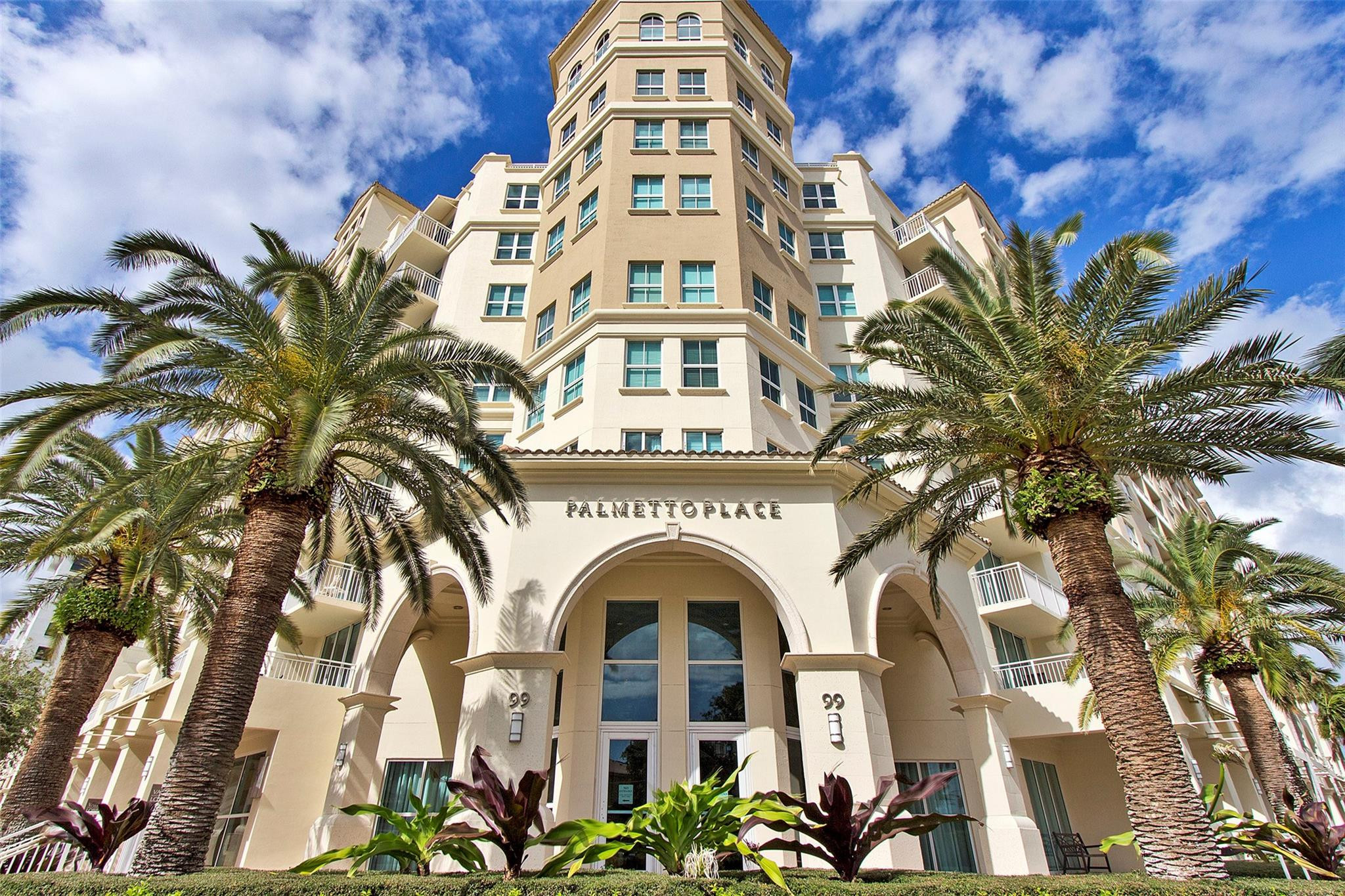 99 SE Mizner Boulevard 303