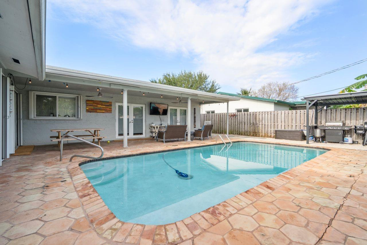 10351 NW 24th Street