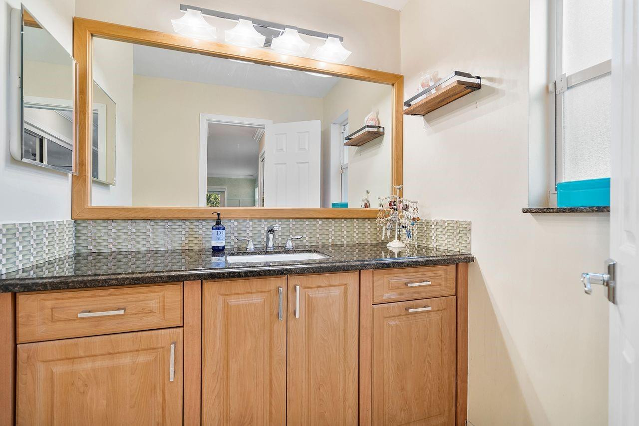10351 NW 24th Street