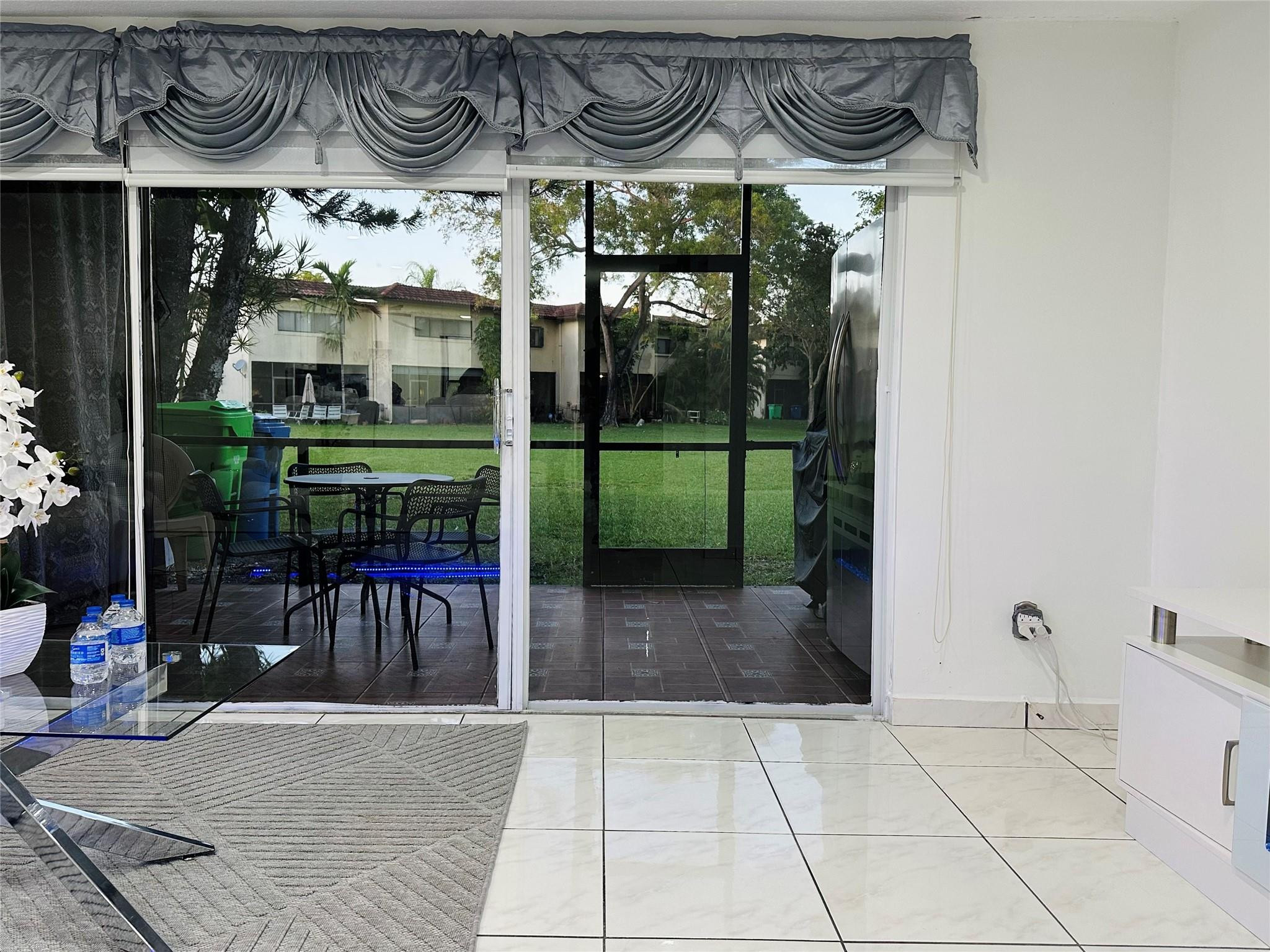 8929 Springtree Lakes Drive