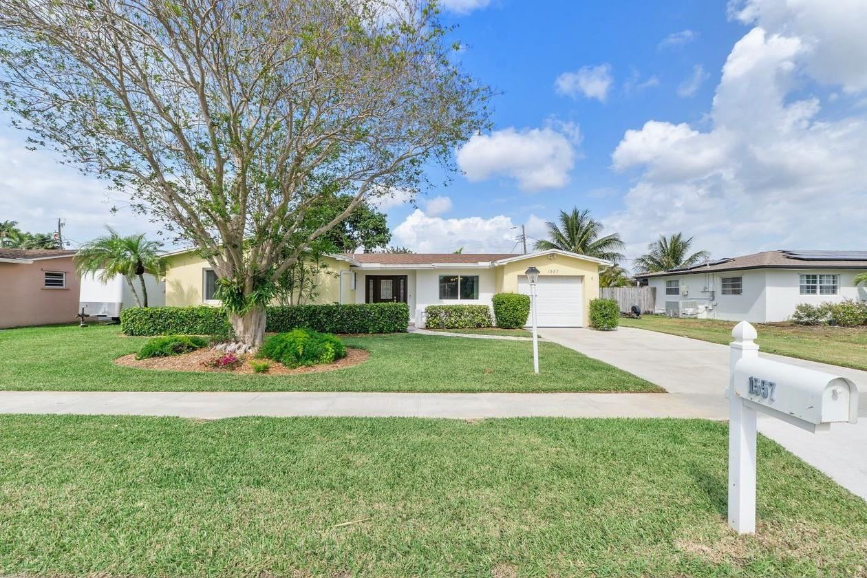 1557 NW 65th Avenue