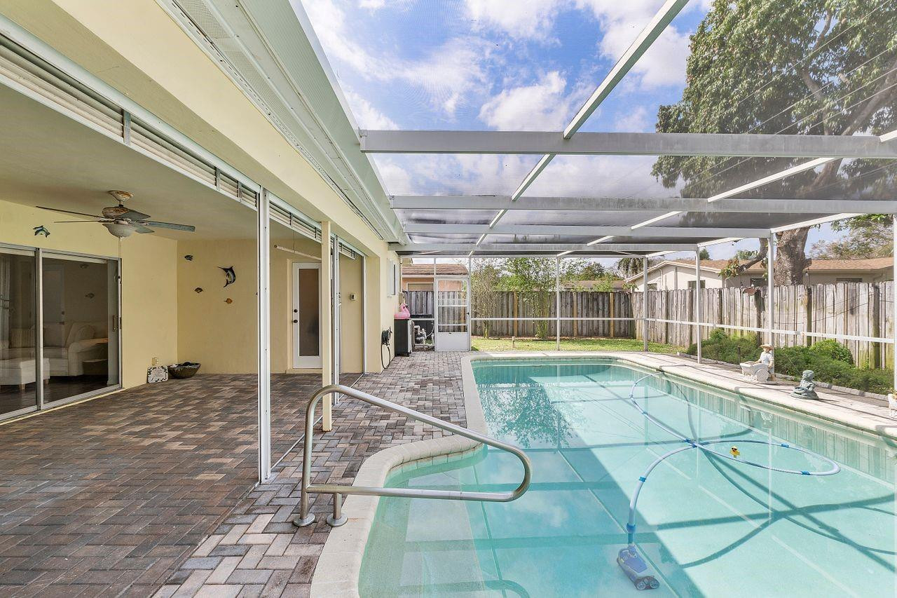 1557 NW 65th Avenue