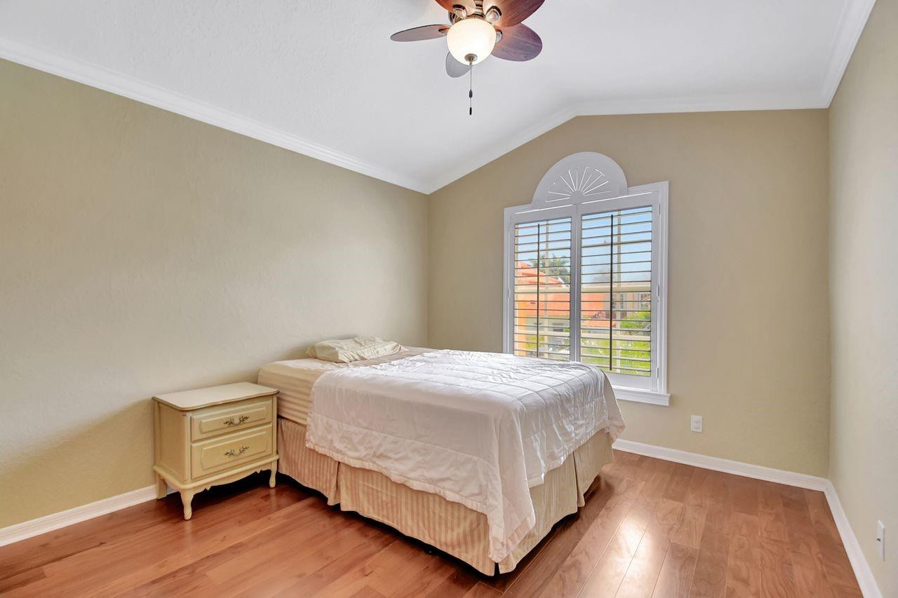 7445 Oakboro Drive