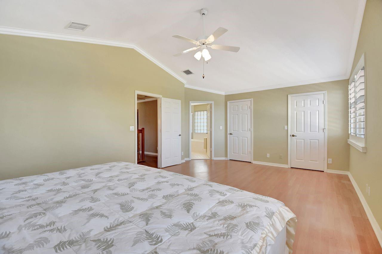 7445 Oakboro Drive